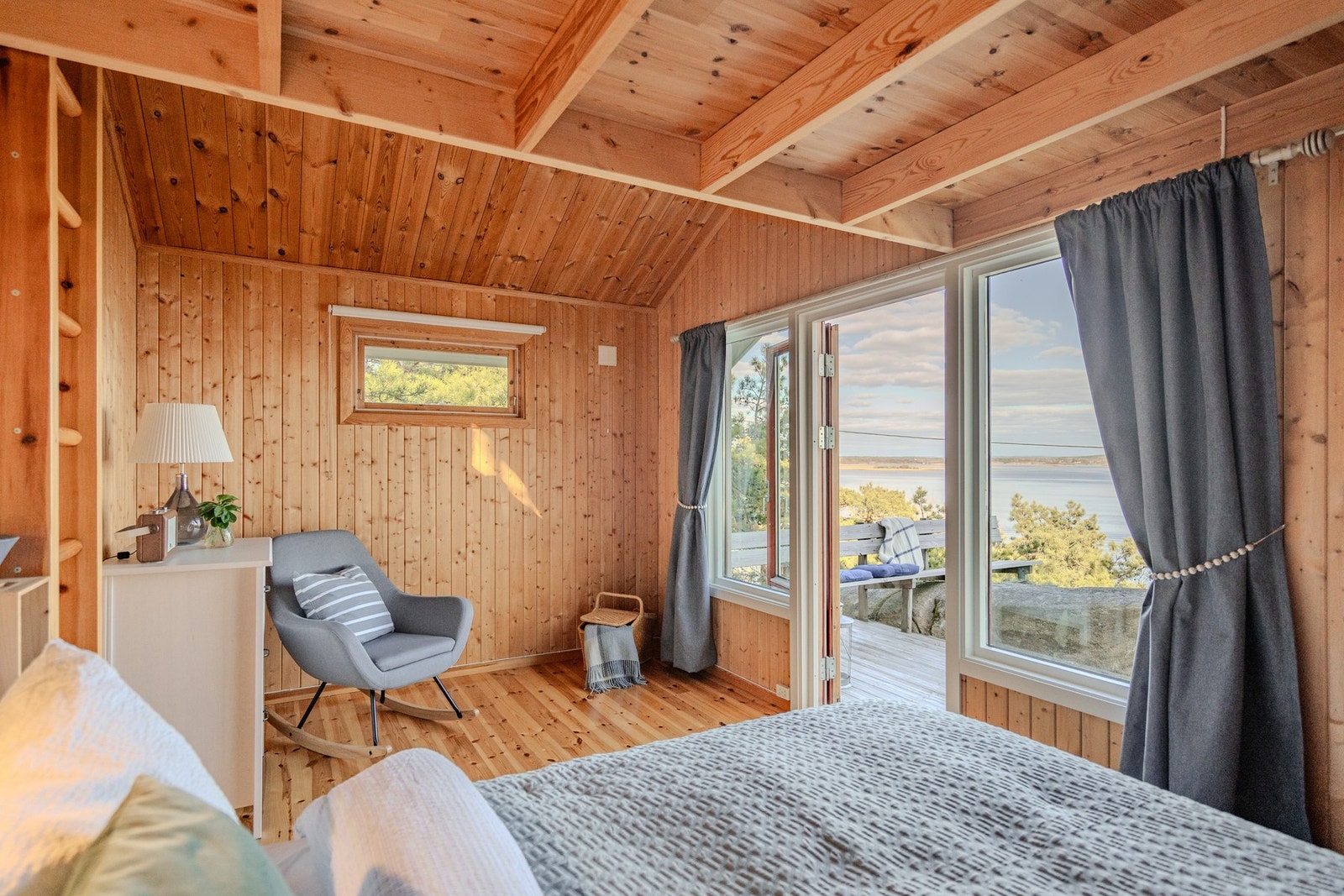 Annekset er isolert og har flere sengeplasser Galleribilde