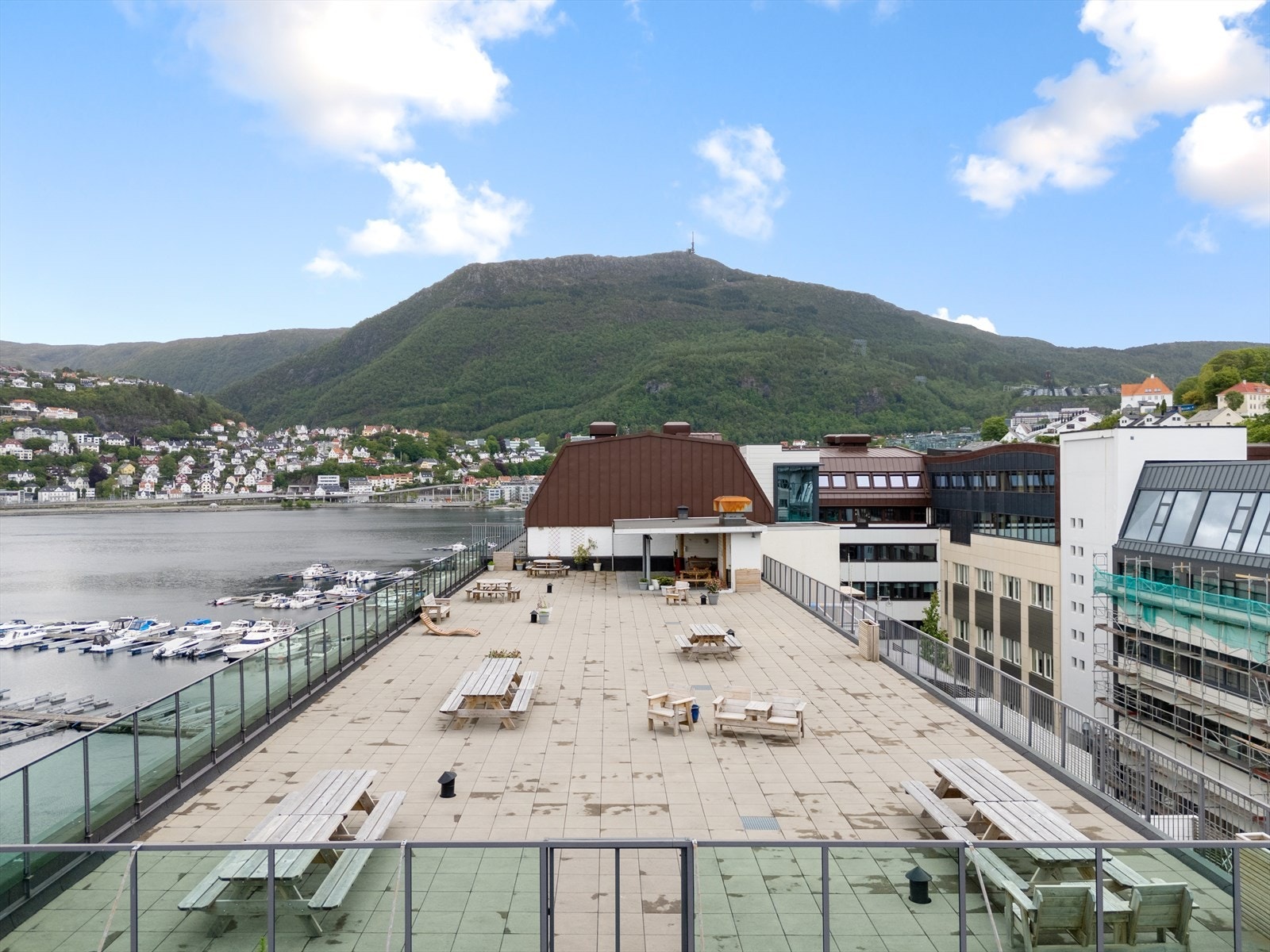 Felles takterrasse Galleribilde