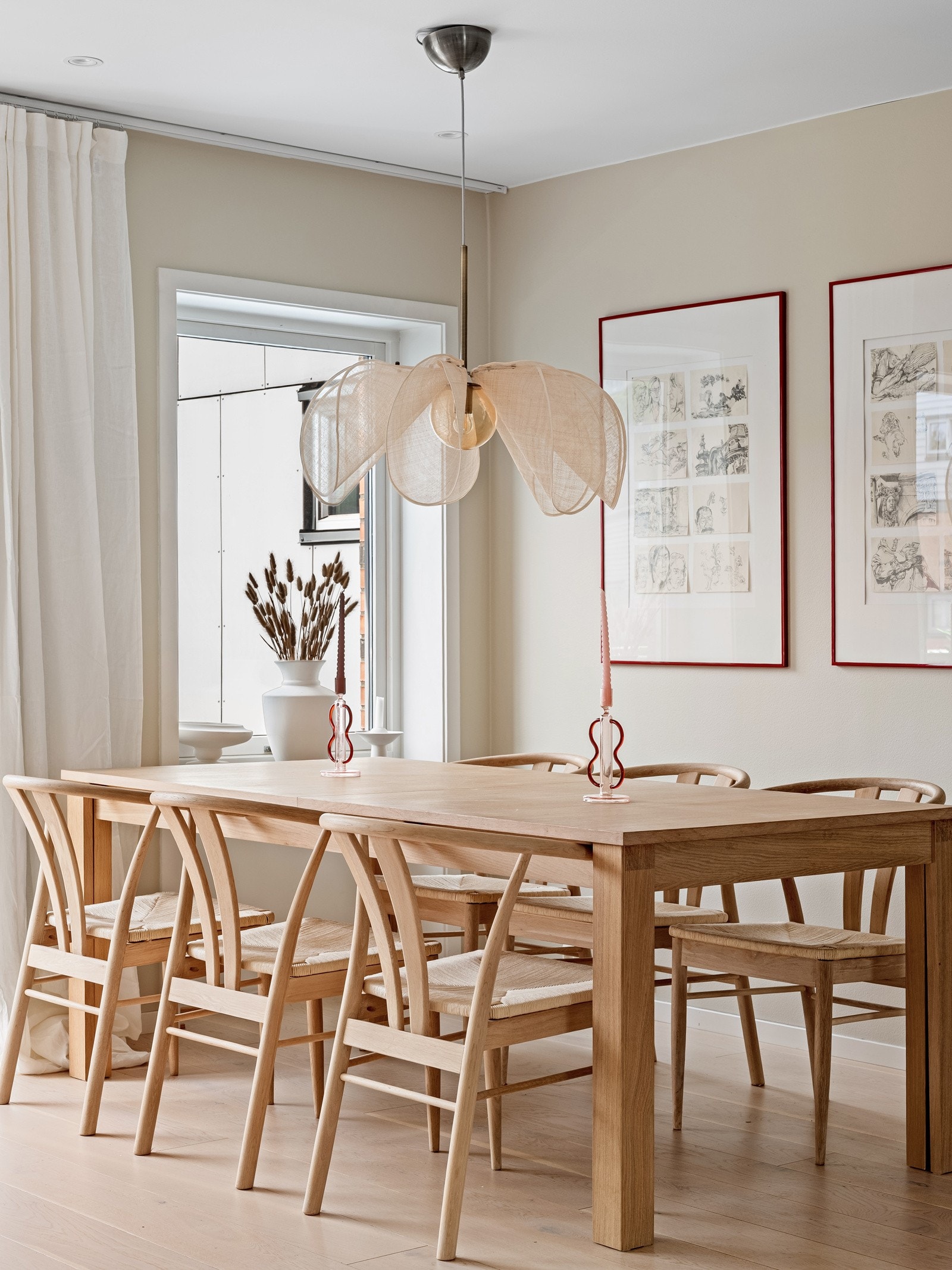 I tillegg til felleskostnadene betales det et a-konto beløp for strøm, oppvarming og varmtvann Galleribilde