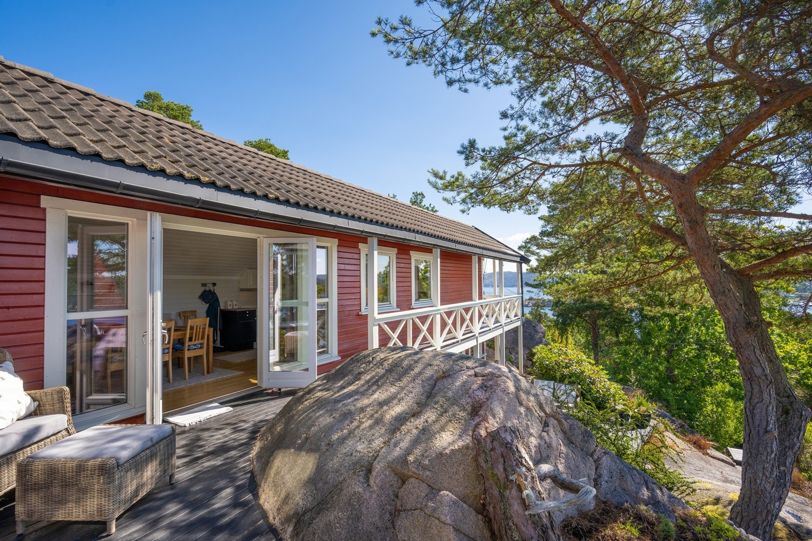 Veranda, utgang fra spisestue Galleribilde