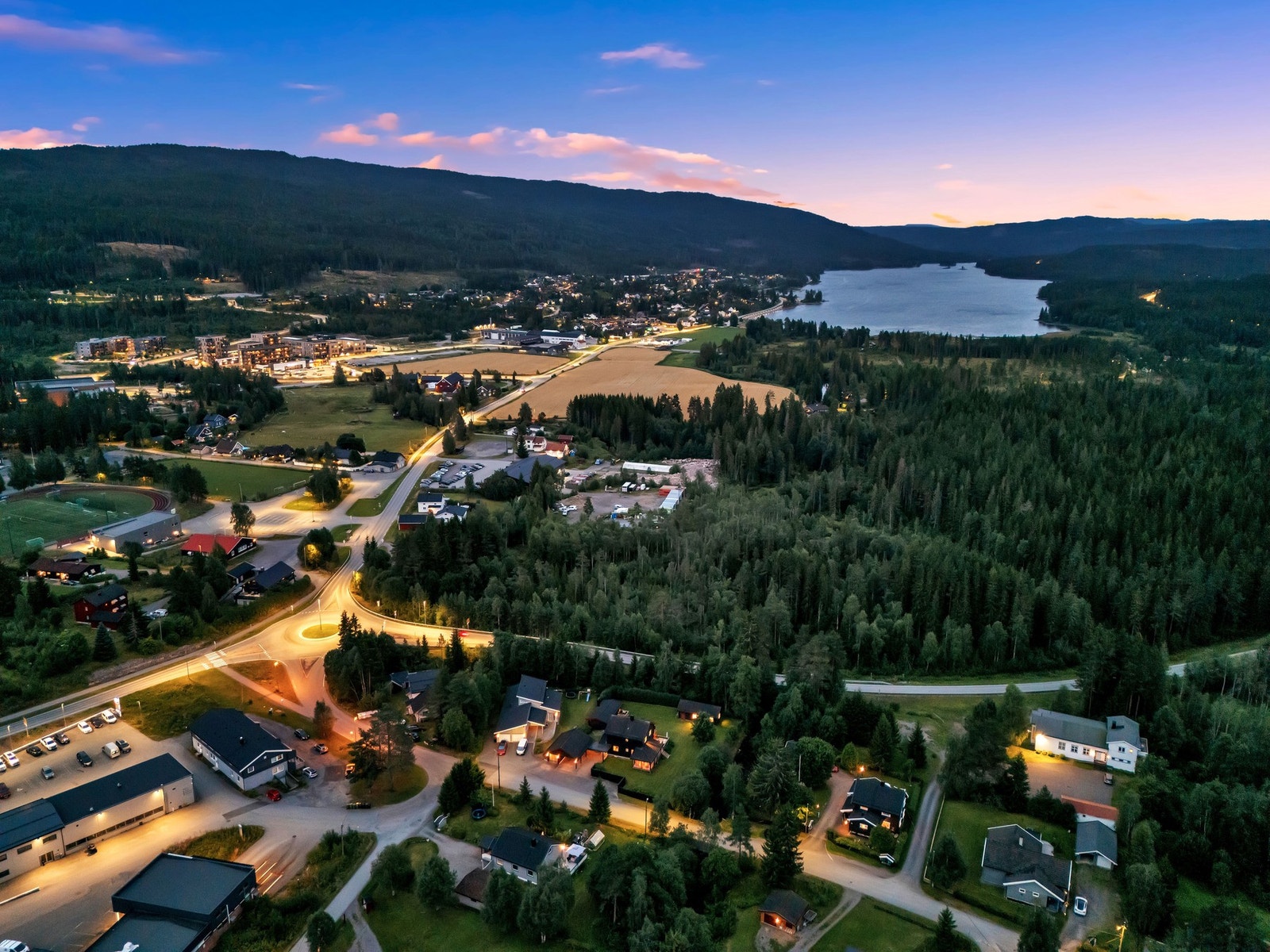 Landlig idyll med nærhet til Oslo og Gardermoen. Galleribilde