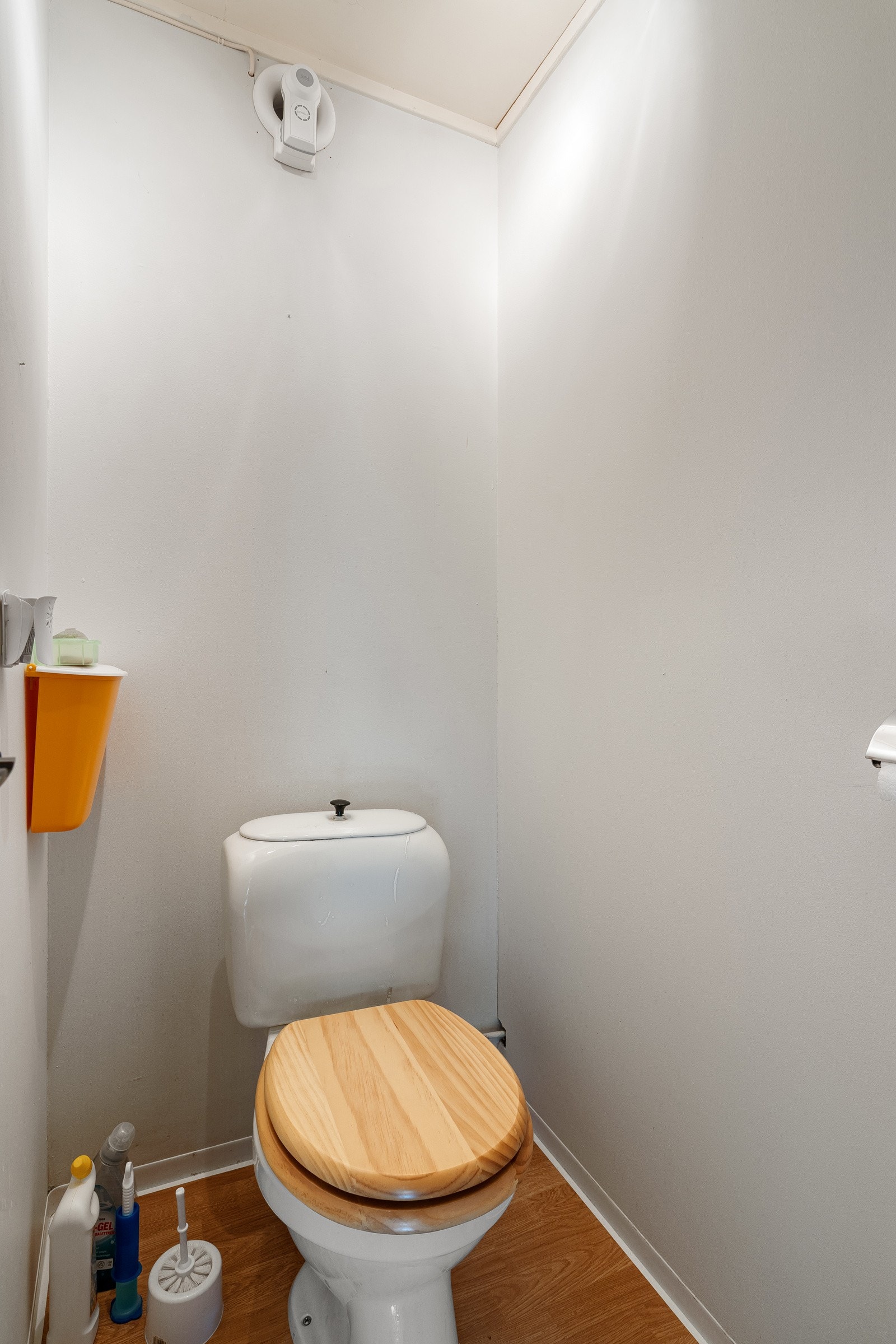 Separat wc-rom. Galleribilde