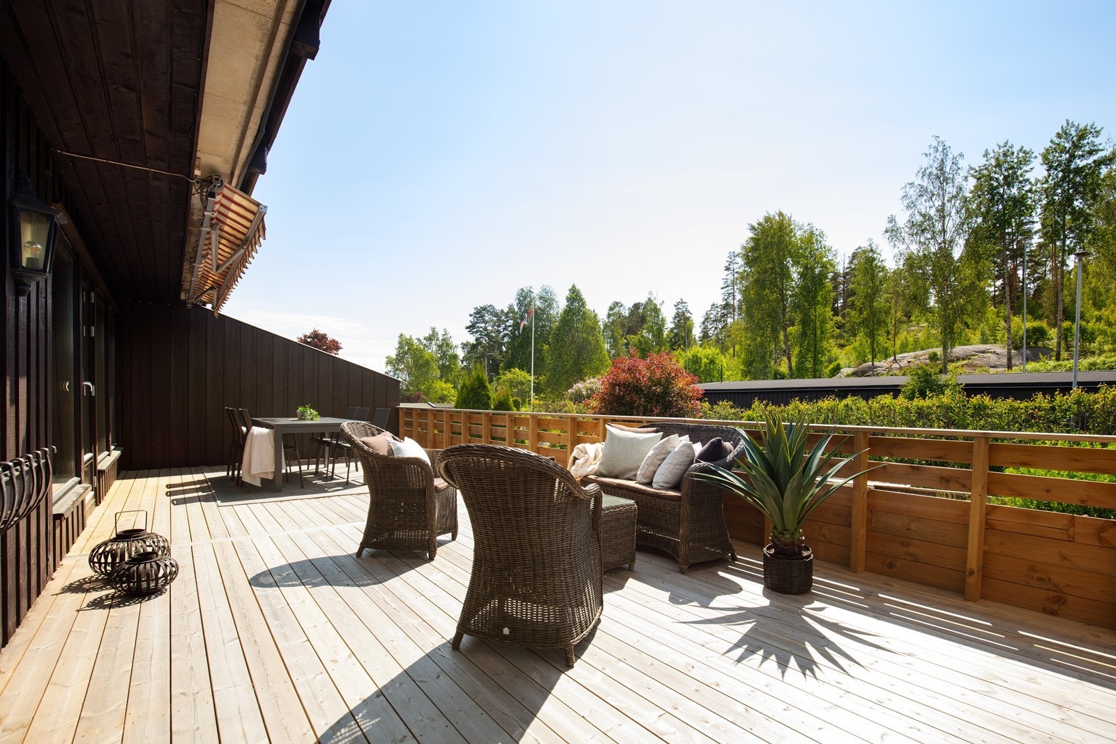 Flott sydvestvendt terrasse på hele 39 kvm. Galleribilde