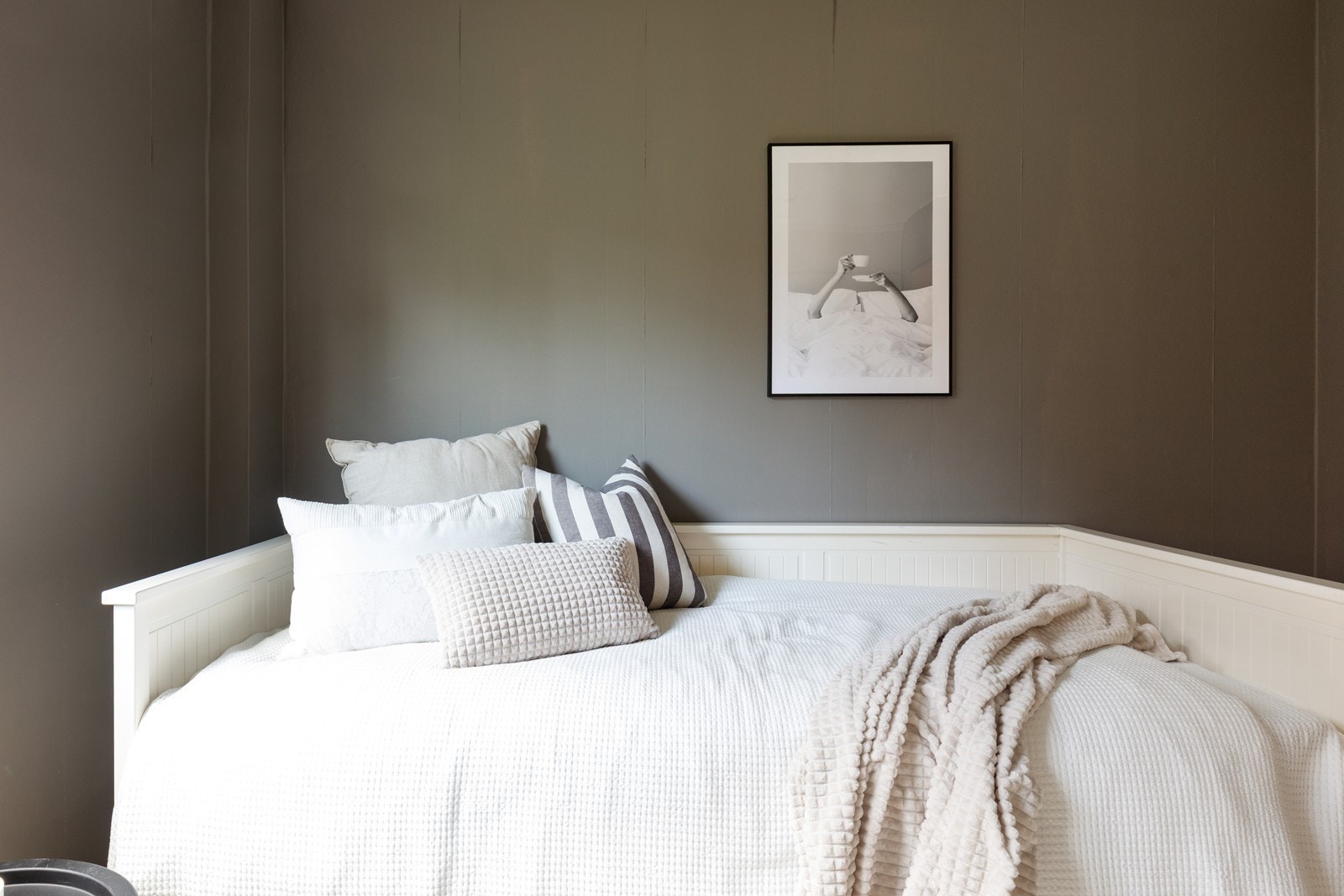 Soverom tre er også malt i en pen og behagelig farge. Galleribilde