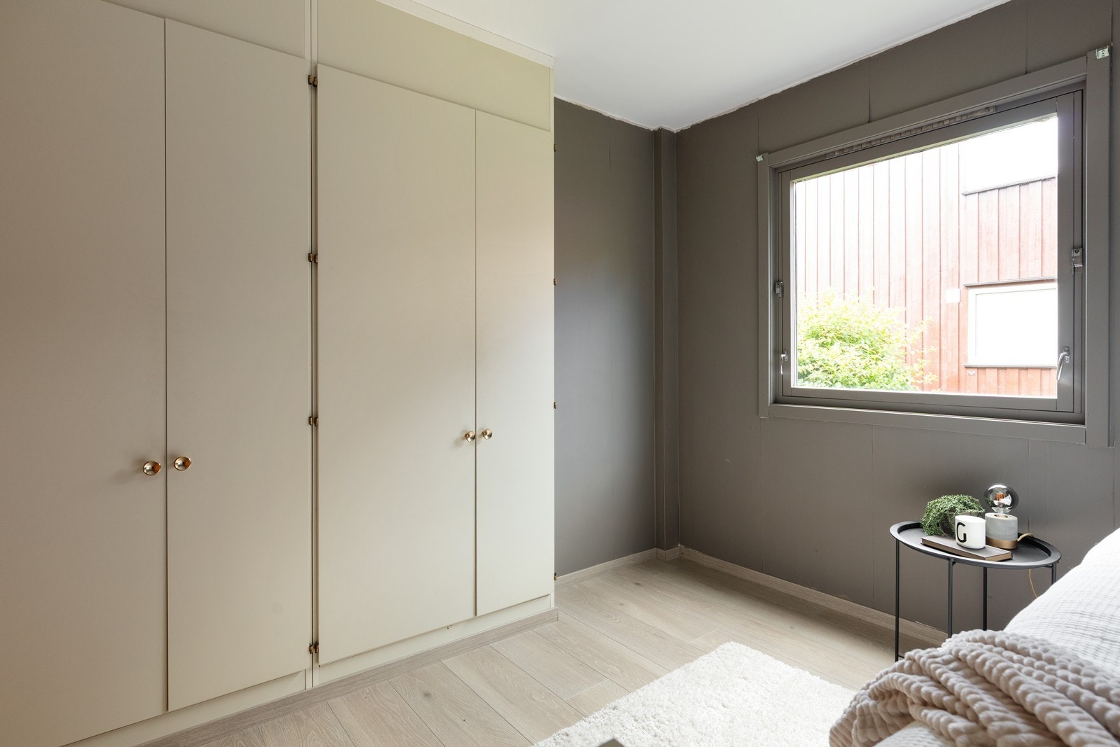 God skapplass samt et pent gulv og godt lysinnslipp. Galleribilde