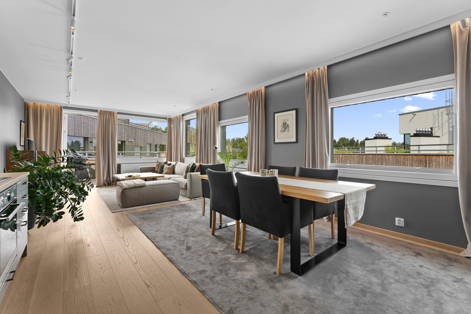 Erik Tenden Nyborg v/Privatmegleren har gleden av å ønske velkommen til Parkveien 4D! Galleribilde