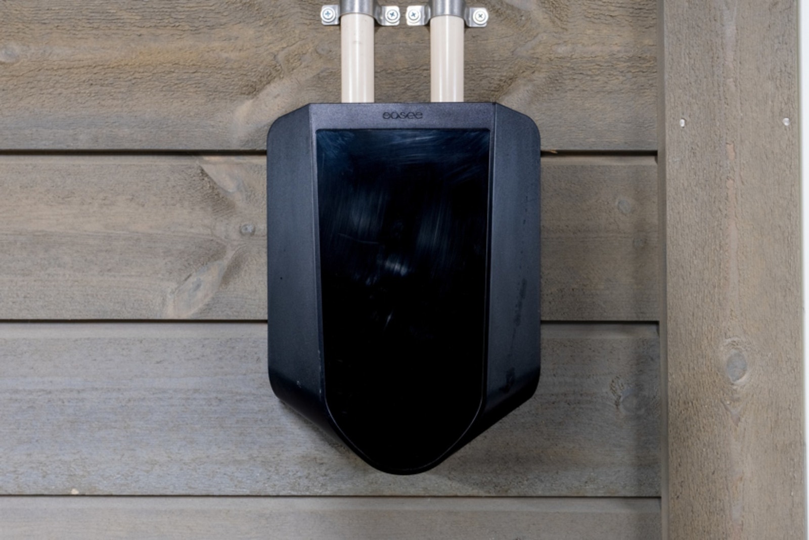 Her kan du koble bilen din opp til laderen. Galleribilde