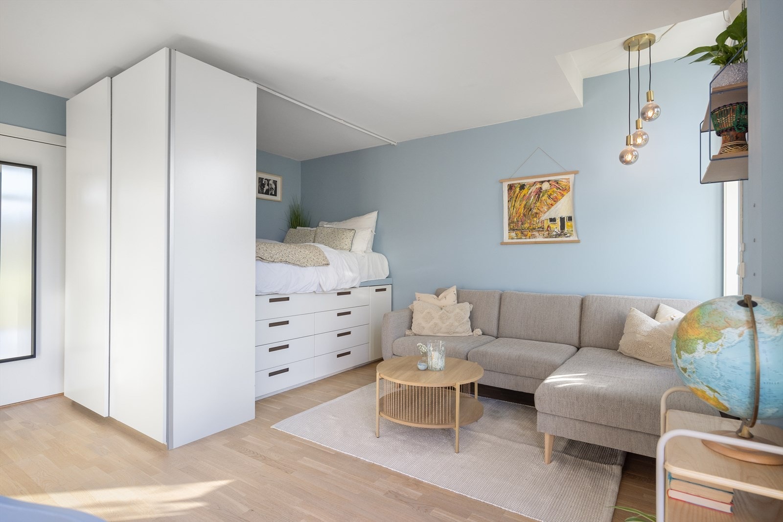 Fyring, varmtvann og fibernett 100/100Mbit inkludert i fellesutgiftene. Galleribilde