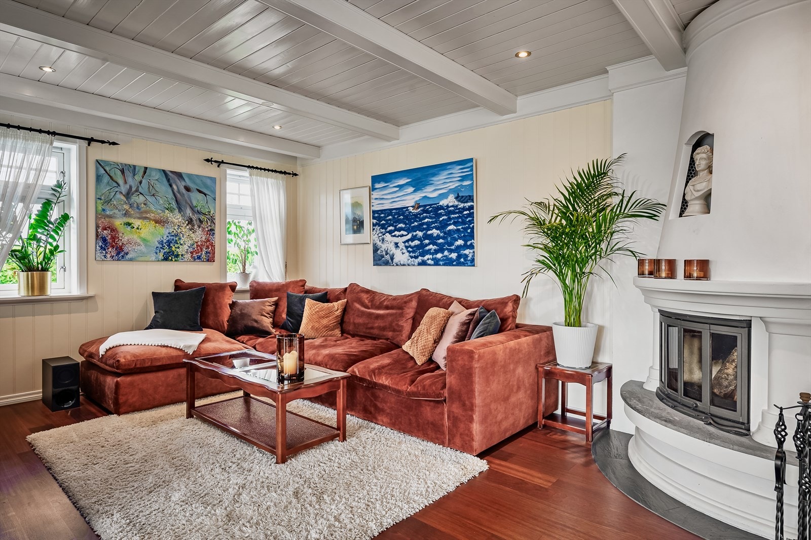 Stuen peisinnsats Galleribilde