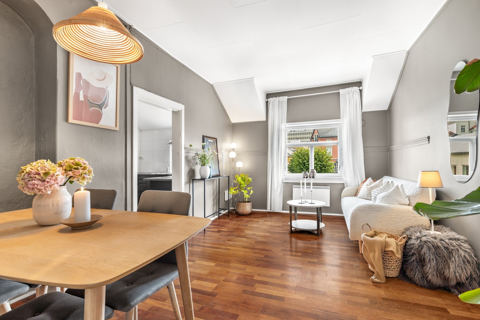 Arian Tabaku v/EIE Drammen Bragernes har gleden av å presentere Thornegata 16! Galleribilde