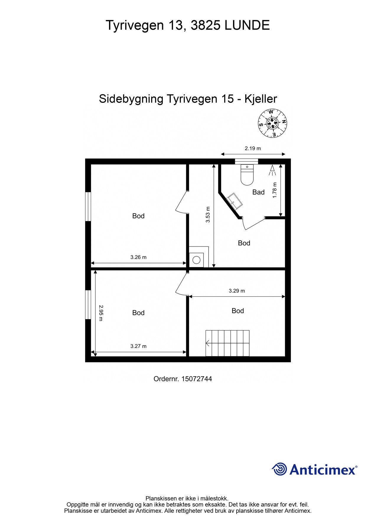 Her er det også 3 etasjer + kjeller Galleribilde