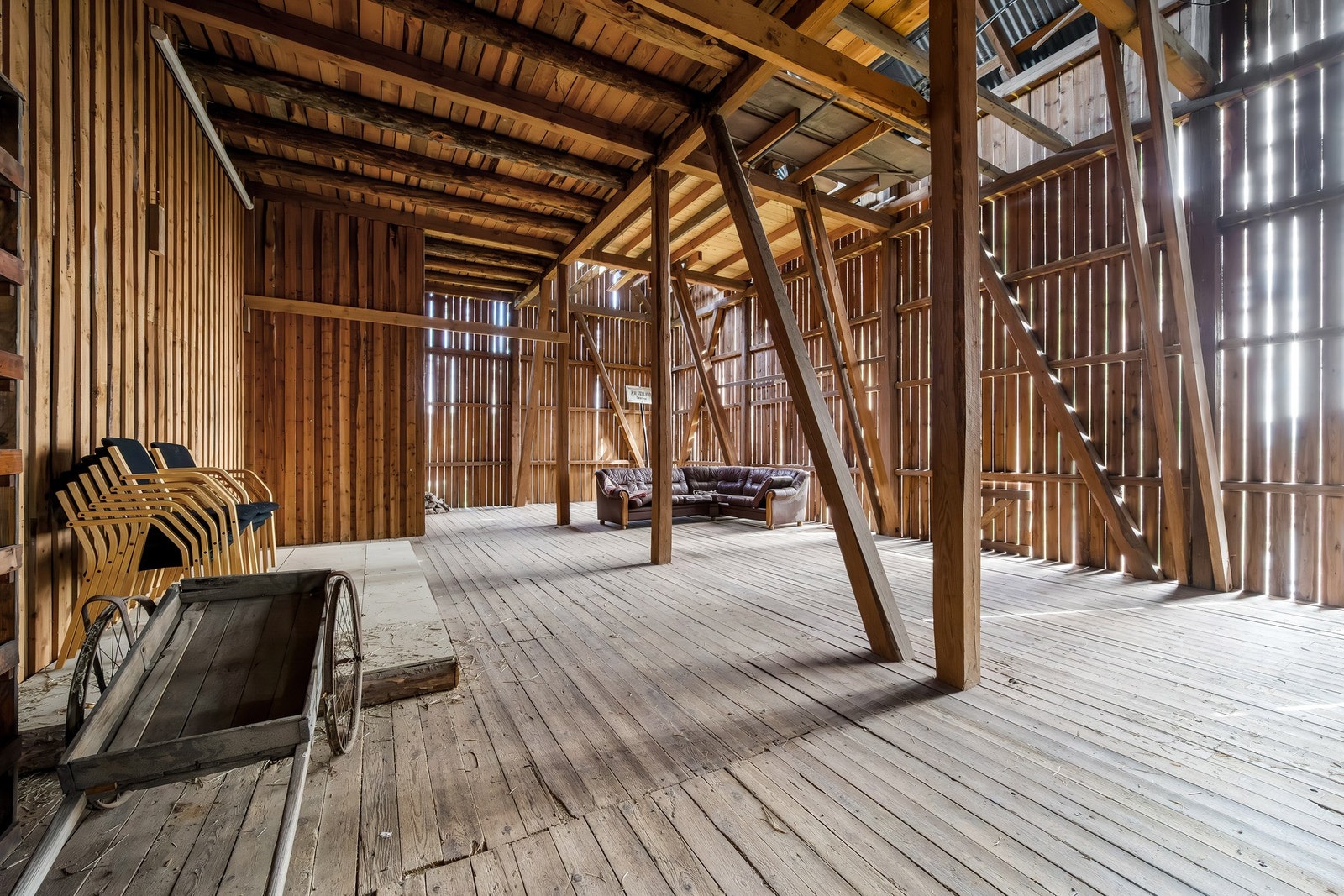 Gode muligheter for innredning til flere formål, feks ett fest lokale Galleribilde