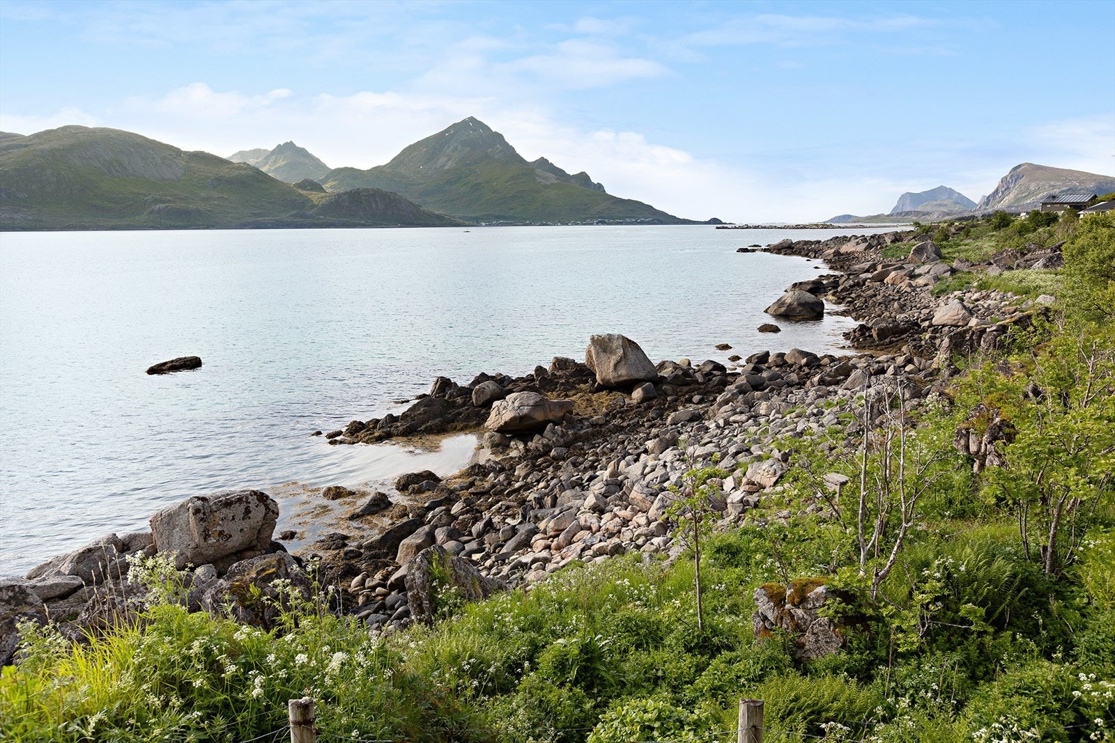 Her kan man sjøsette kajakk og mindre båter Galleribilde