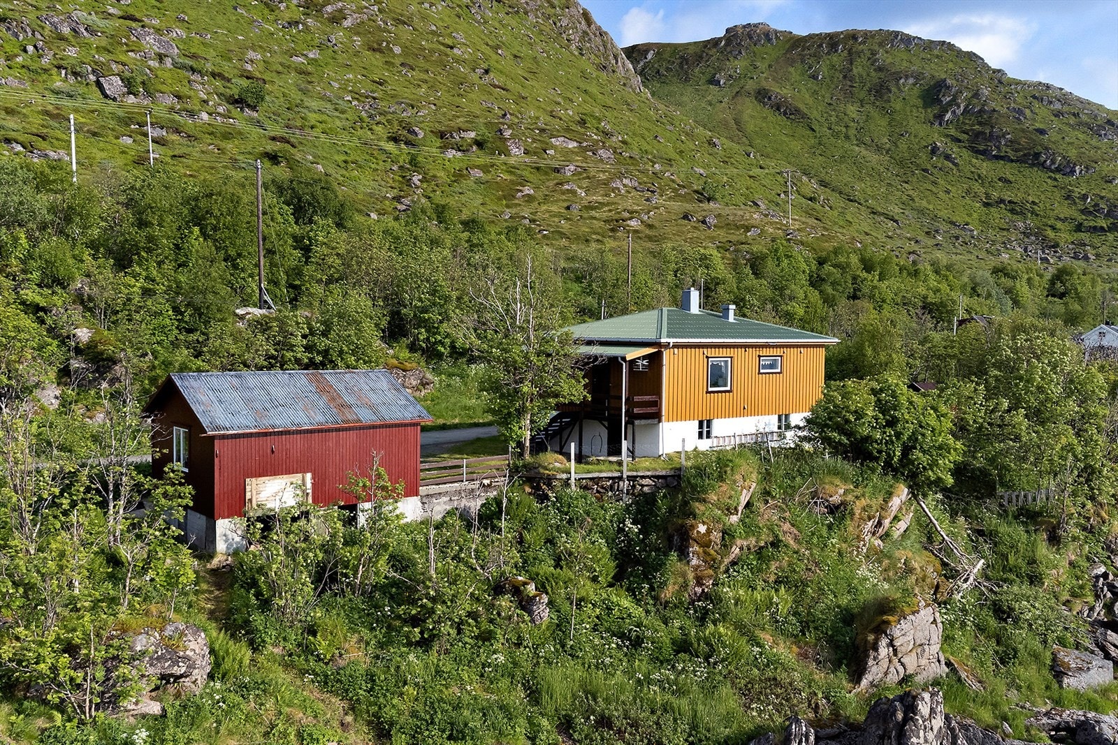 Det følger med en garasje Galleribilde