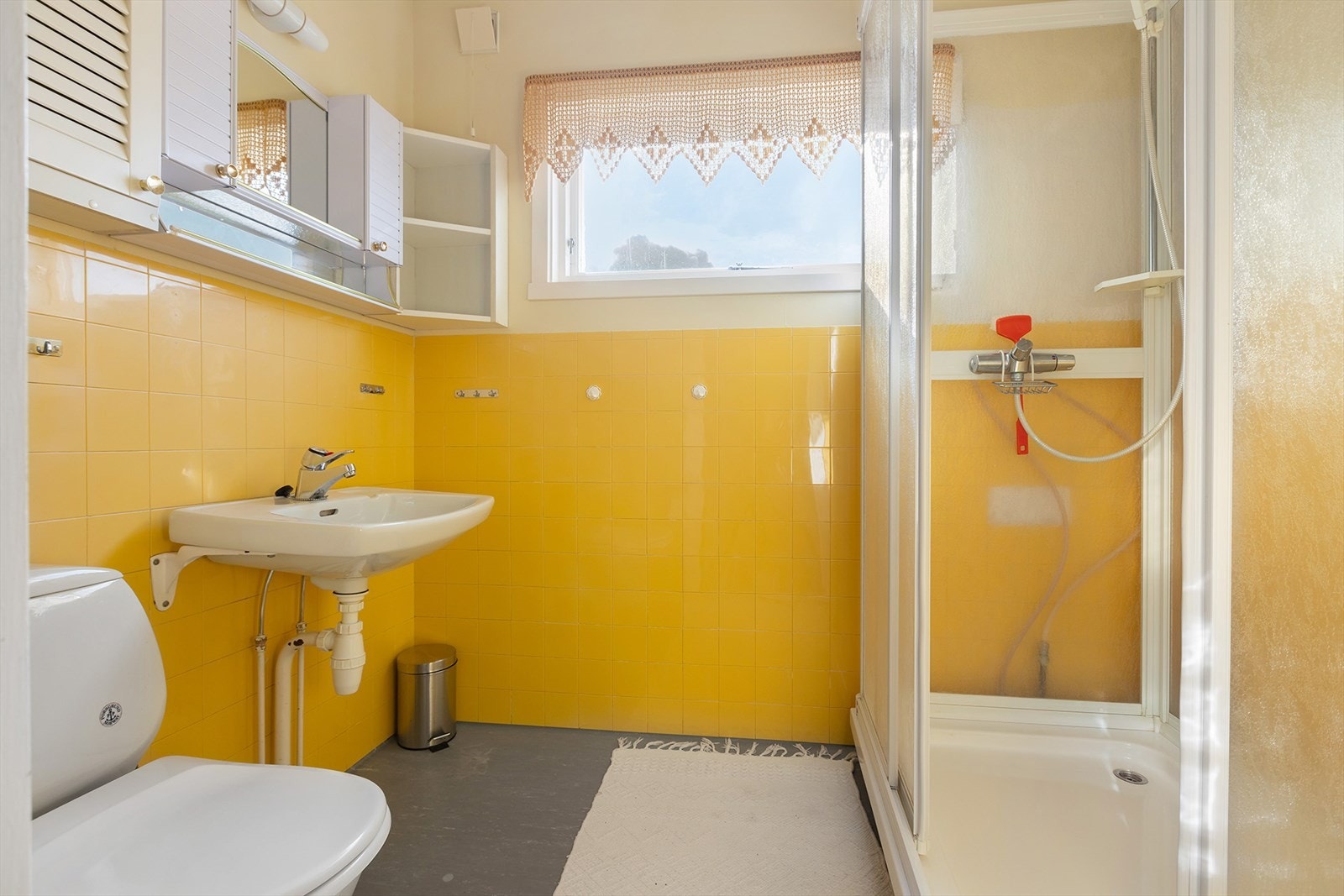 Bad - 1.etg. Galleribilde