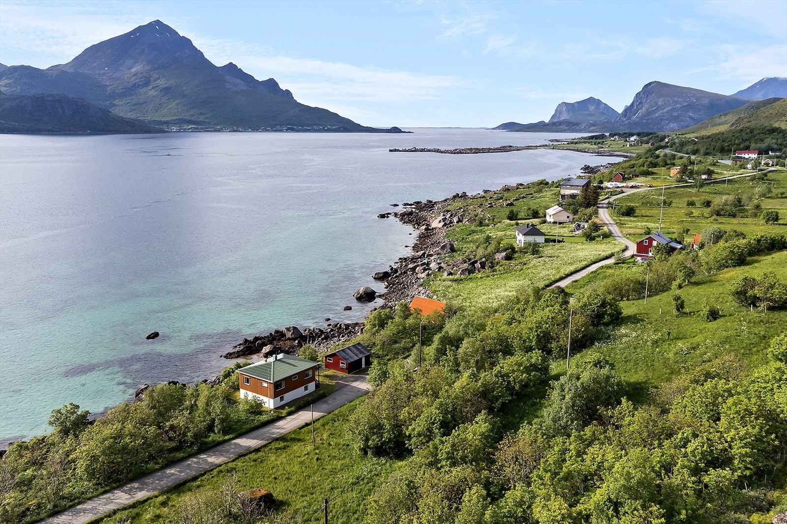 Eiendommen er en sjøtomt Galleribilde