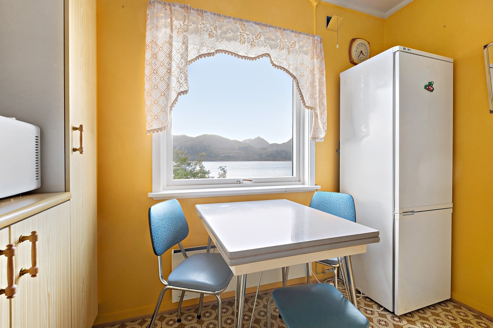 Flott utsikt fra kjøkkenbordet Galleribilde