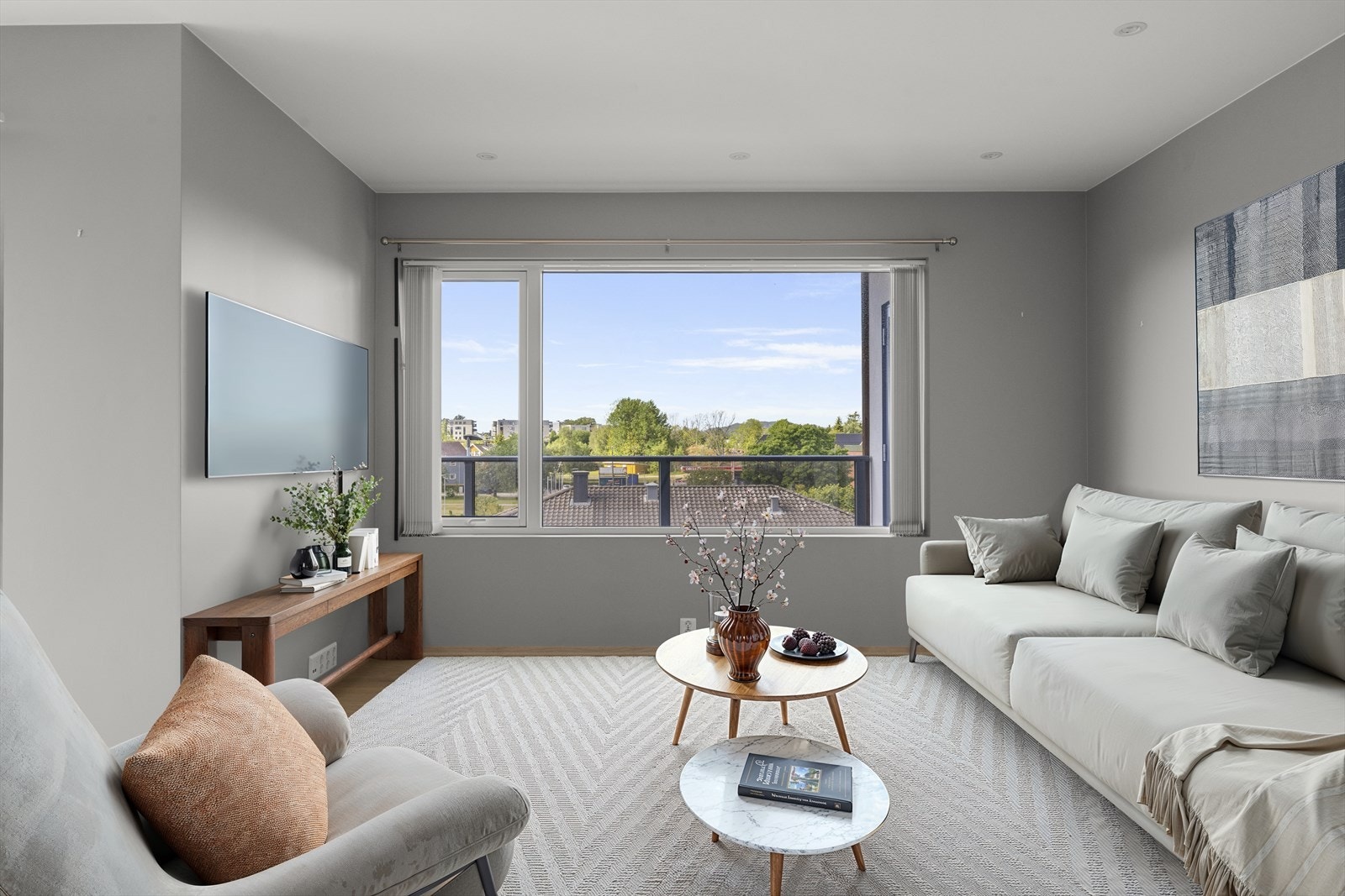 Stor og lys stue / spisestue med utgang til balkong - bildet er digtalt møblert Galleribilde