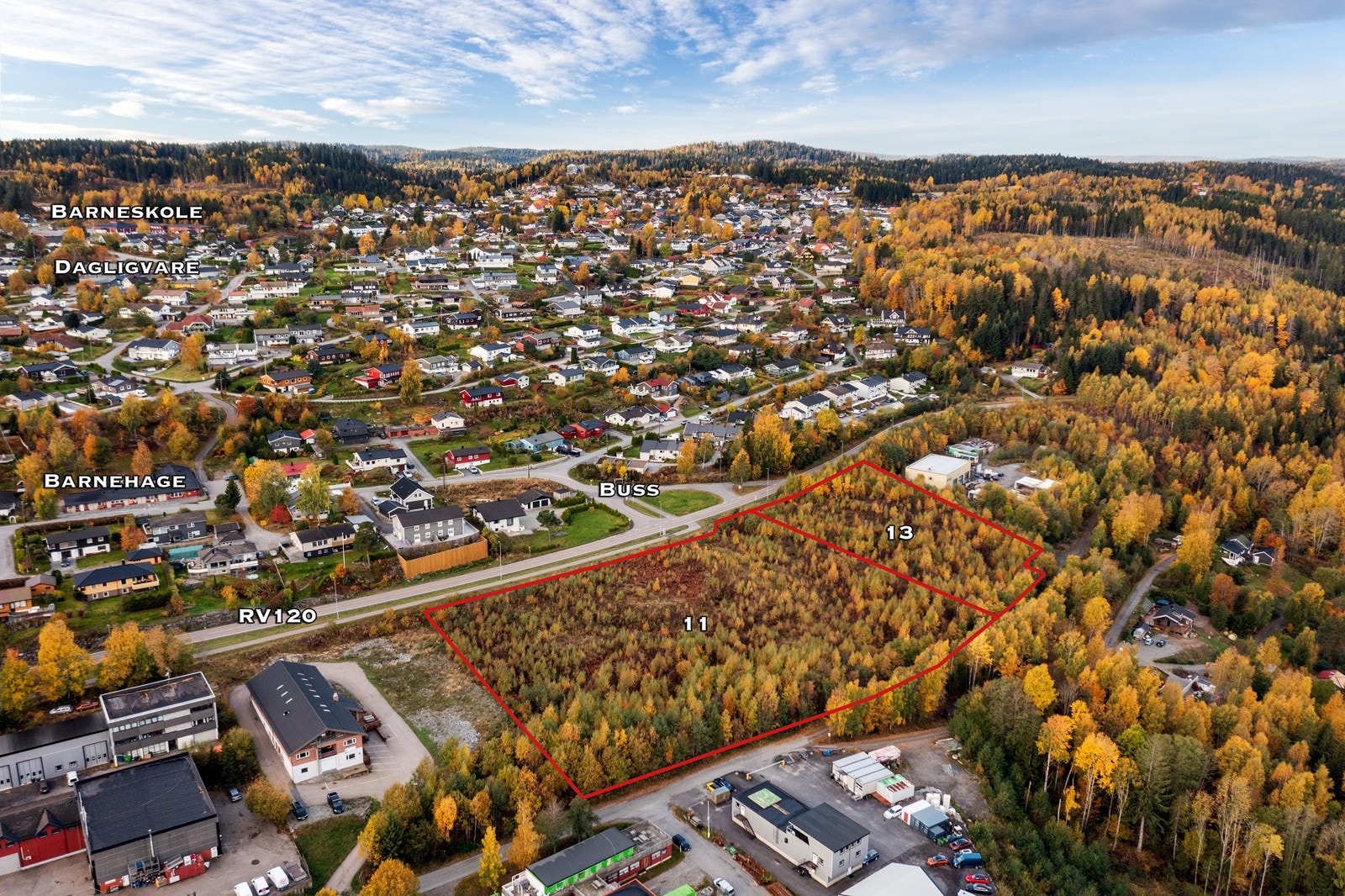 Eiendommen er regulert til område for industri/lager. BYA = 40%. I området skal det oppføres bygninger for lett industri og/eller håndverksbedrifter med tilhørende anlegg. Galleribilde