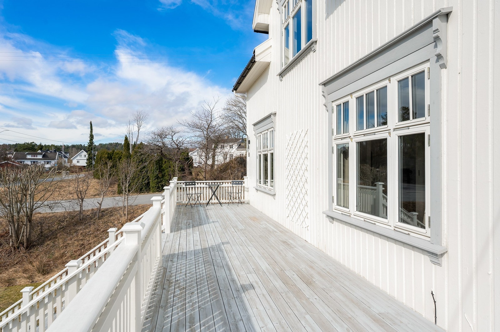 Veranda oppført i 2013 Galleribilde