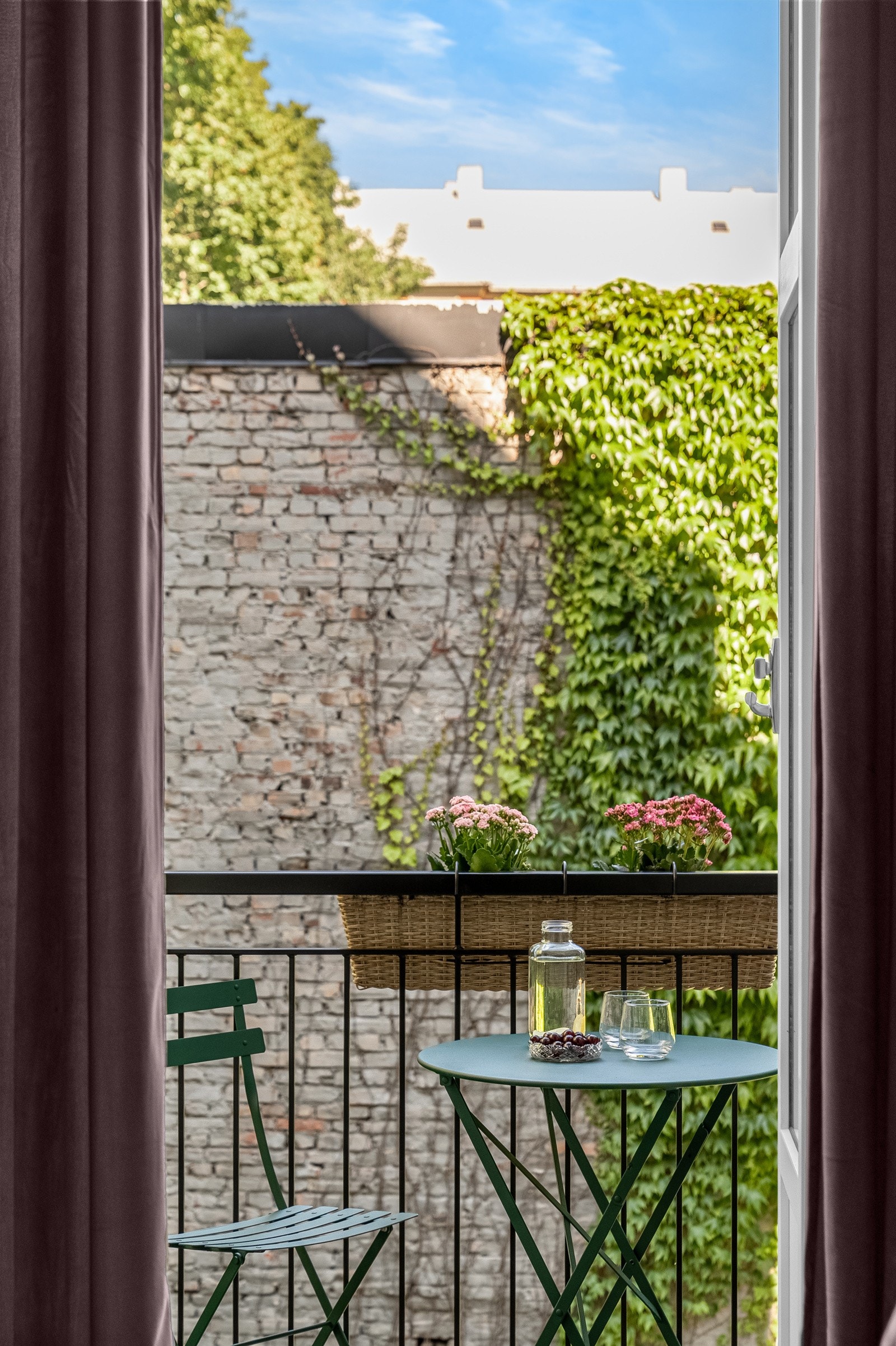 Fra soverommet er det utgang til balkong Galleribilde