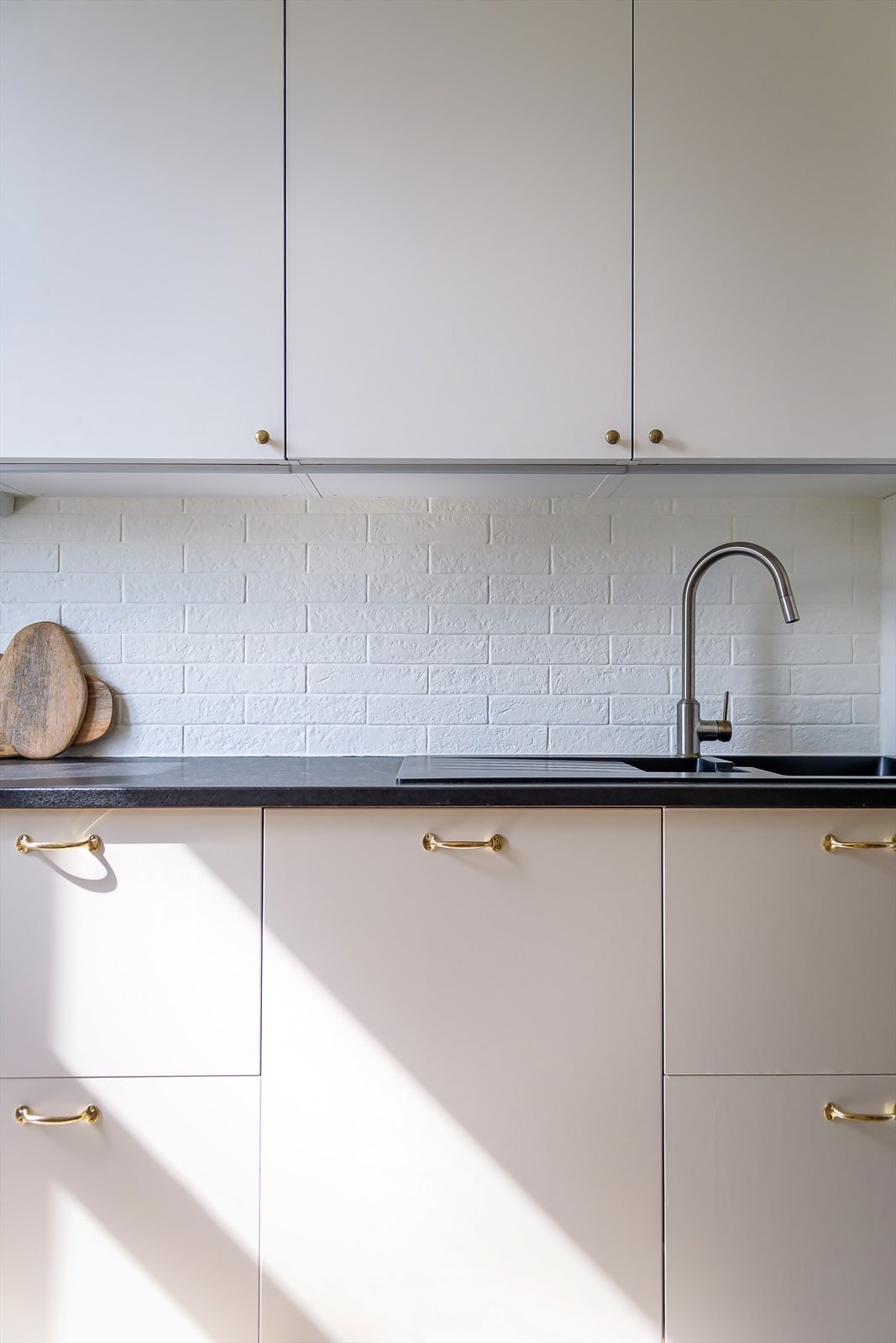 Det er godt med benke- og skapplass Galleribilde