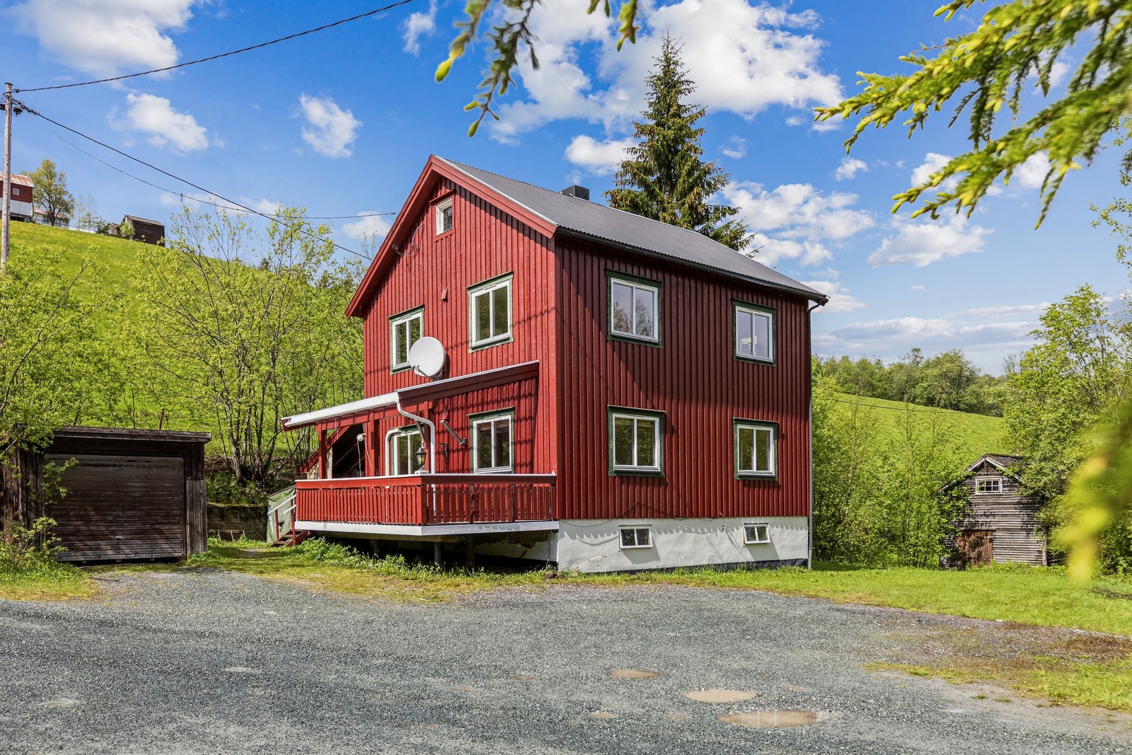 EIE eiendomsmegling ved Simen Vollan har gleden av å presentere Løkkenveien 563! Foto: Robin Syrstad / EFKT Galleribilde