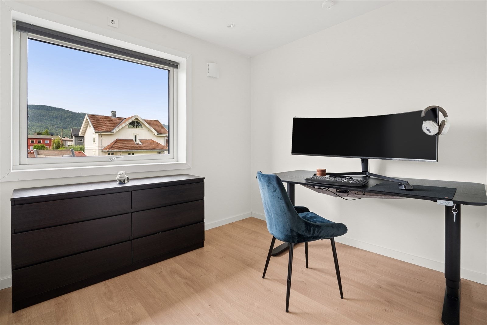 Soverom nr. 2. Kan også brukes som kontor Galleribilde