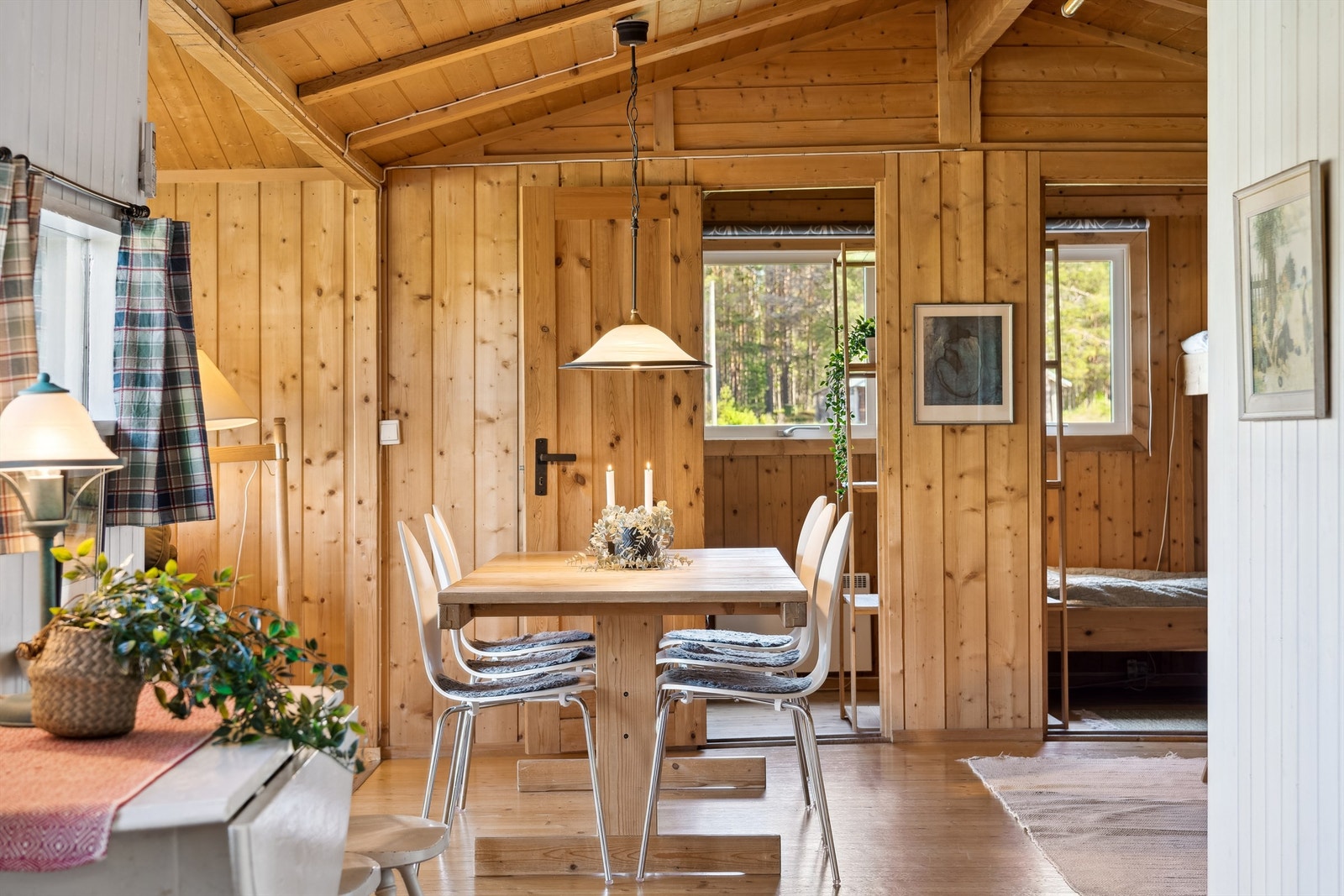 Kos deg, du er på hytta! Galleribilde