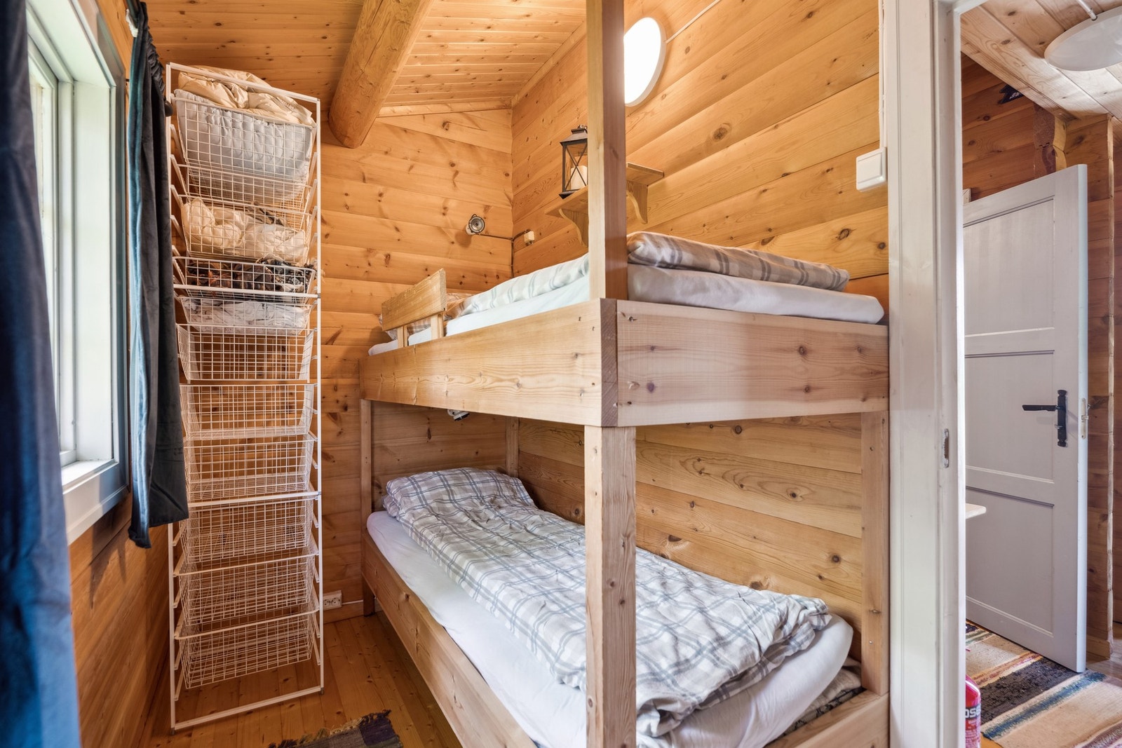 Ett av tre soverom Galleribilde