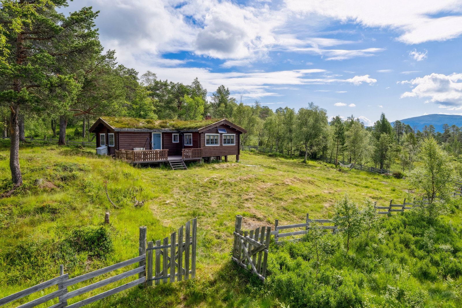 EiendomsMegler 1 v/Rune Johansen har gleden av å presentere "Skaugumbu" ! Galleribilde