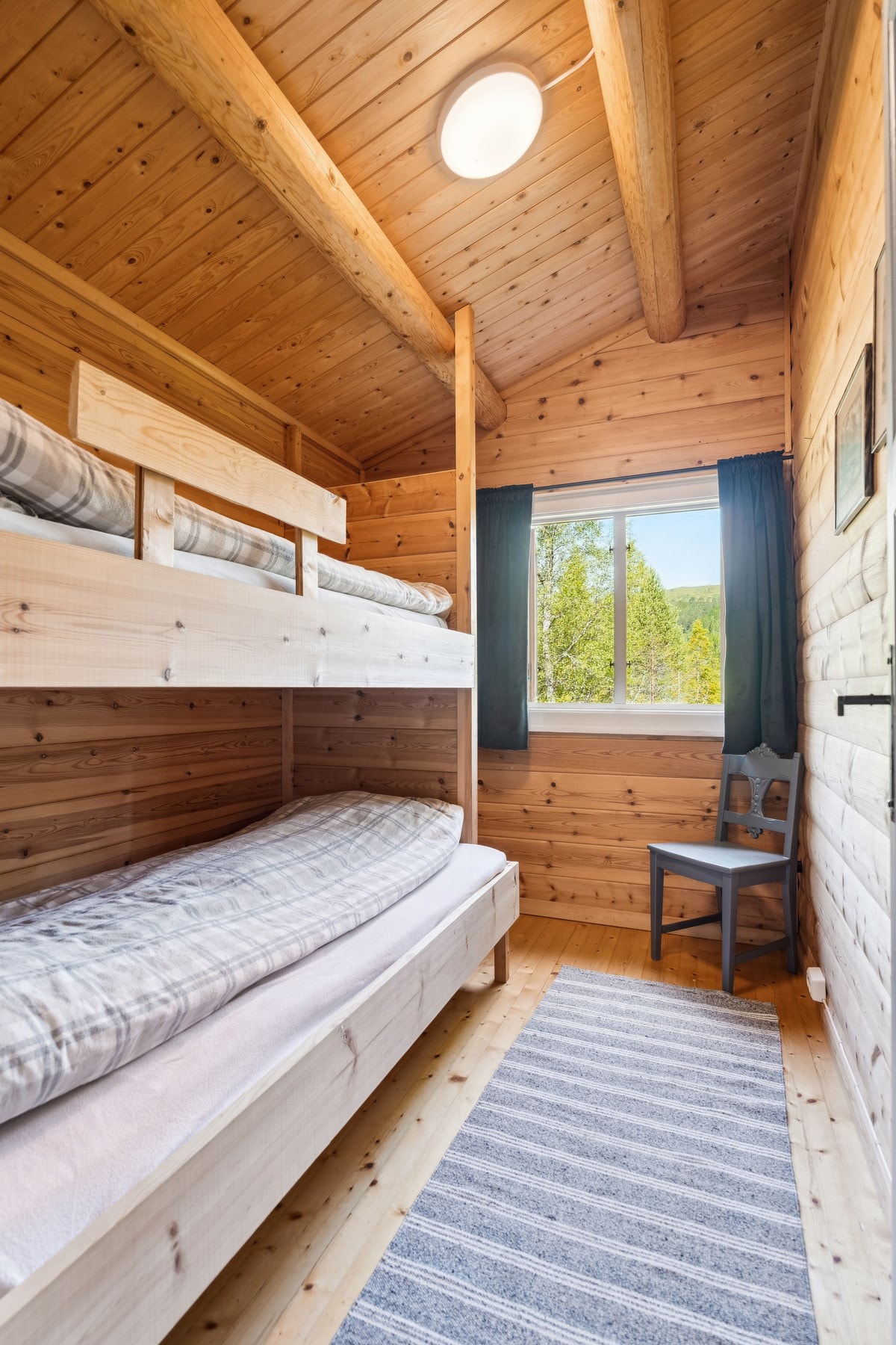 Ett av tre soverom Galleribilde