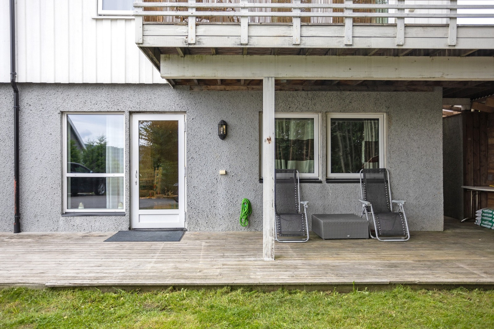 God plass til utemøbler. Her kan sommerdagene nytes! Galleribilde