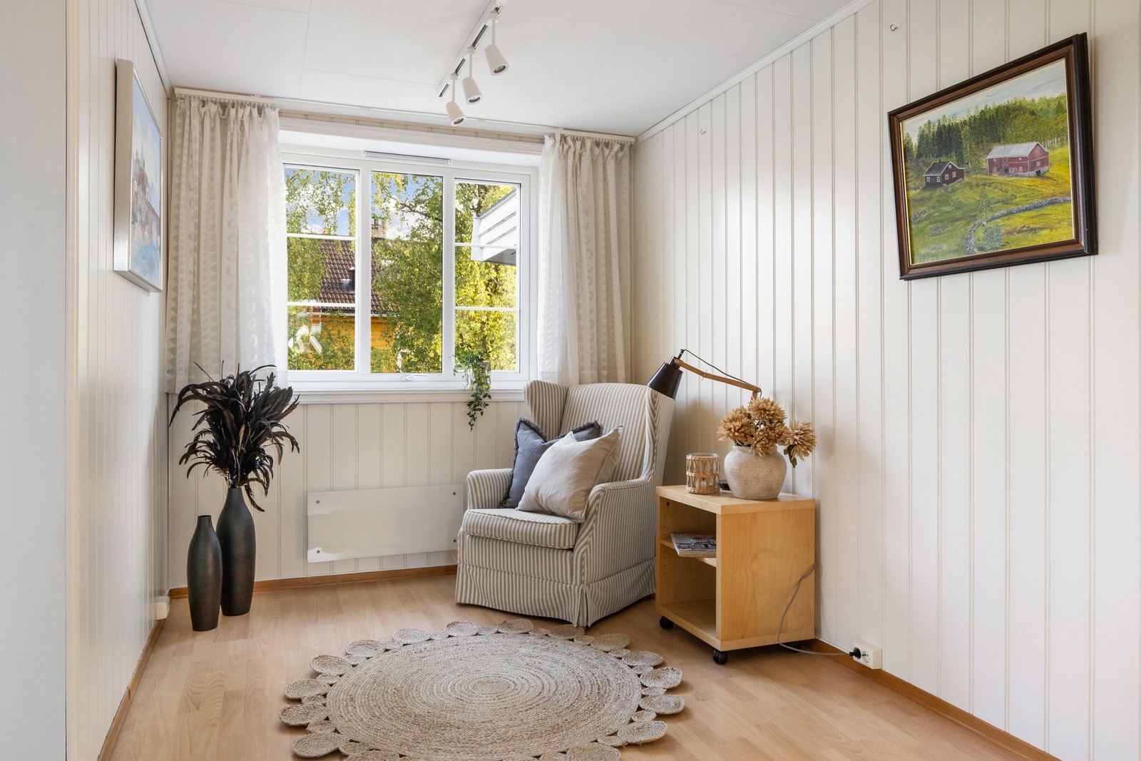 Kontor/oppholdsrom Galleribilde