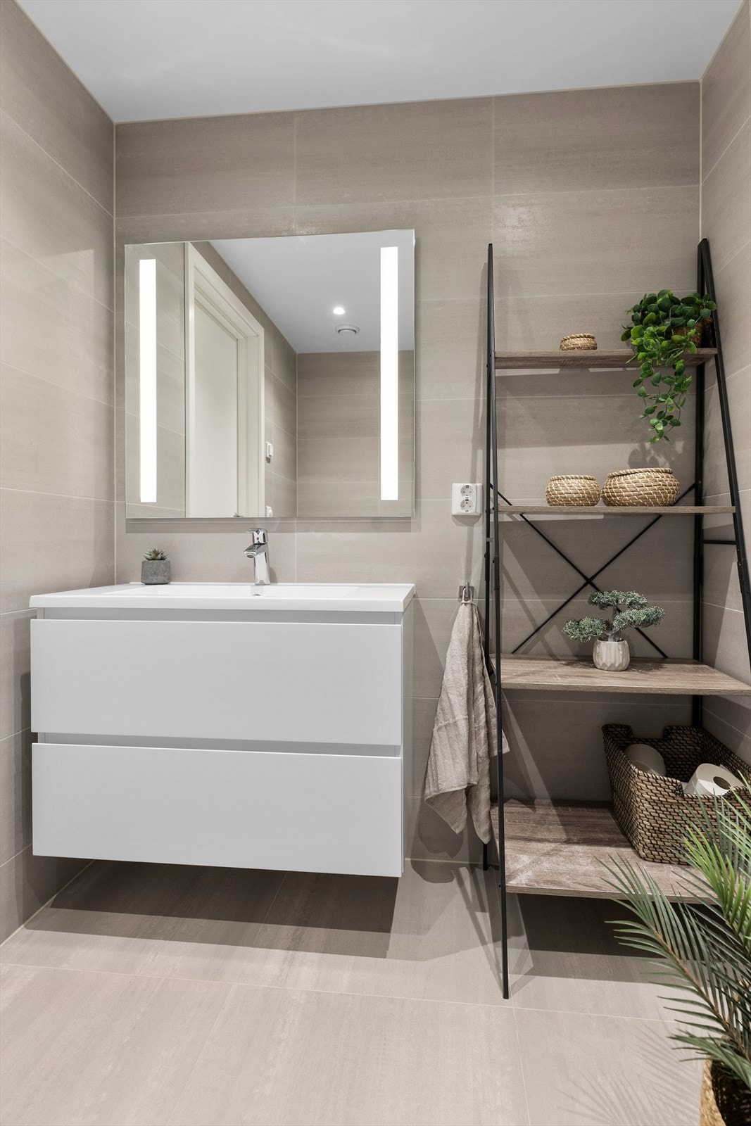 Bad tilhørende hovedsoverommet Galleribilde