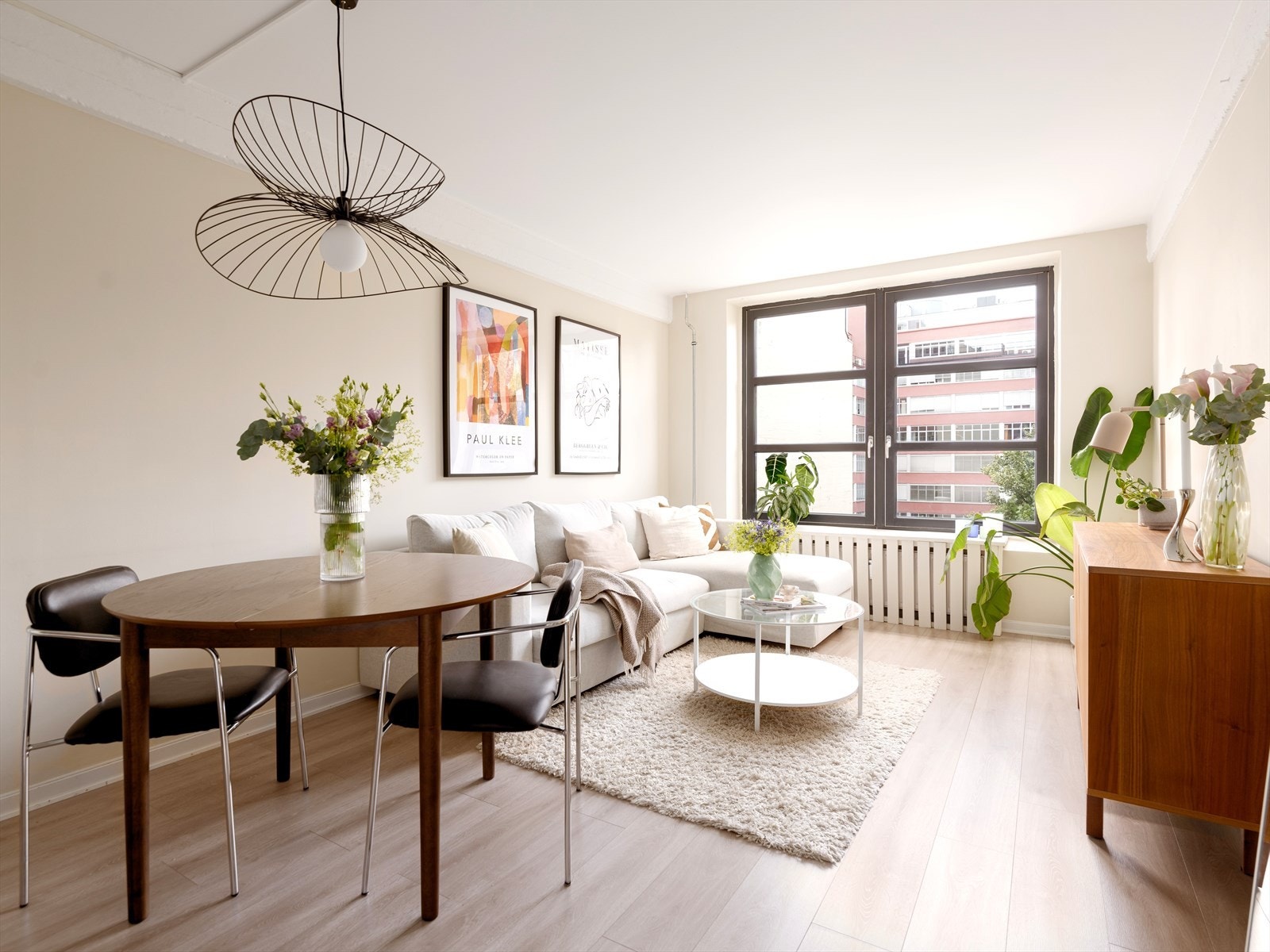 Velkommen til en en luftig og moderne leilighet i Christian Krohgs gate 30! Galleribilde