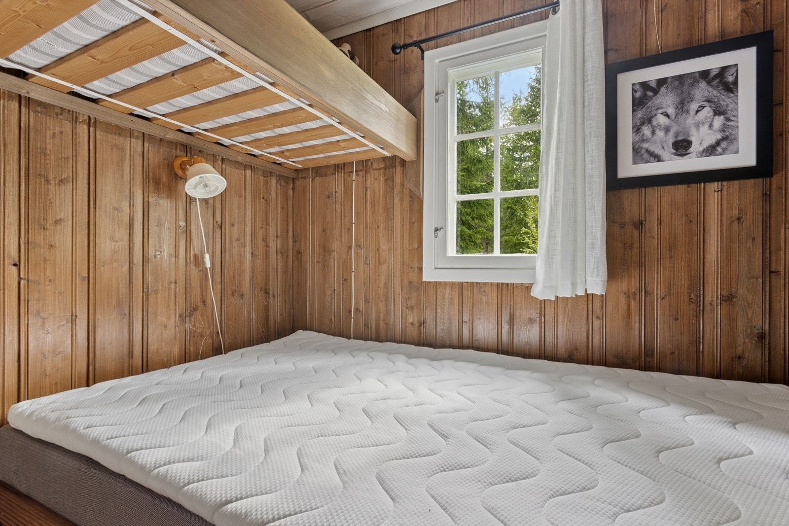 Soverom 2 - smart og plassbesparende, køyesengen gjør det enkelt å tilby soveplass til gjester. Galleribilde