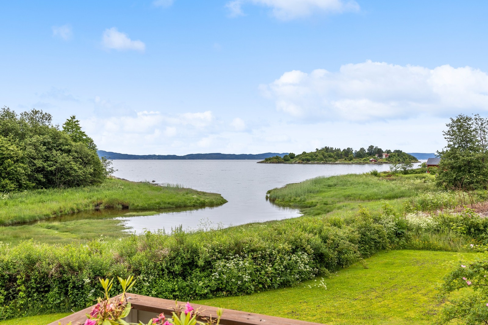 Fantastisk utsikt over sjøen! Galleribilde