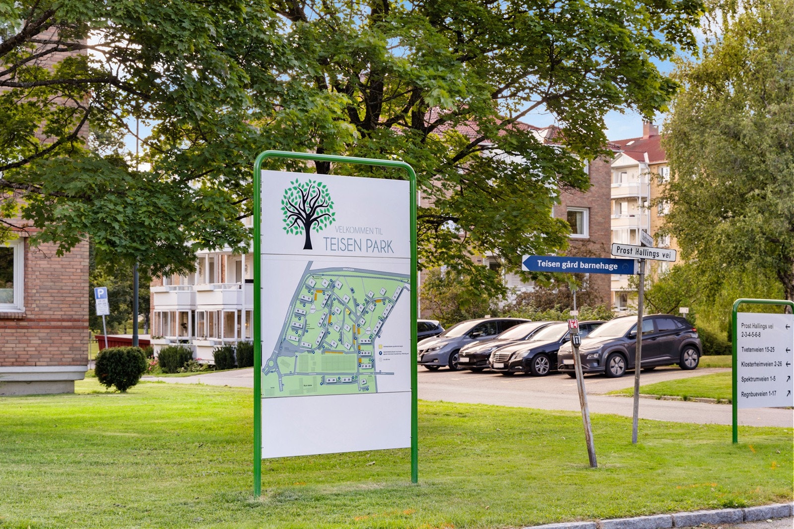 Teisen park Borettslag har store grøntområder mellom blokkene (80 mål). Disse vedlikeholdes av våre vaktmestre og gartnerfirma. Galleribilde