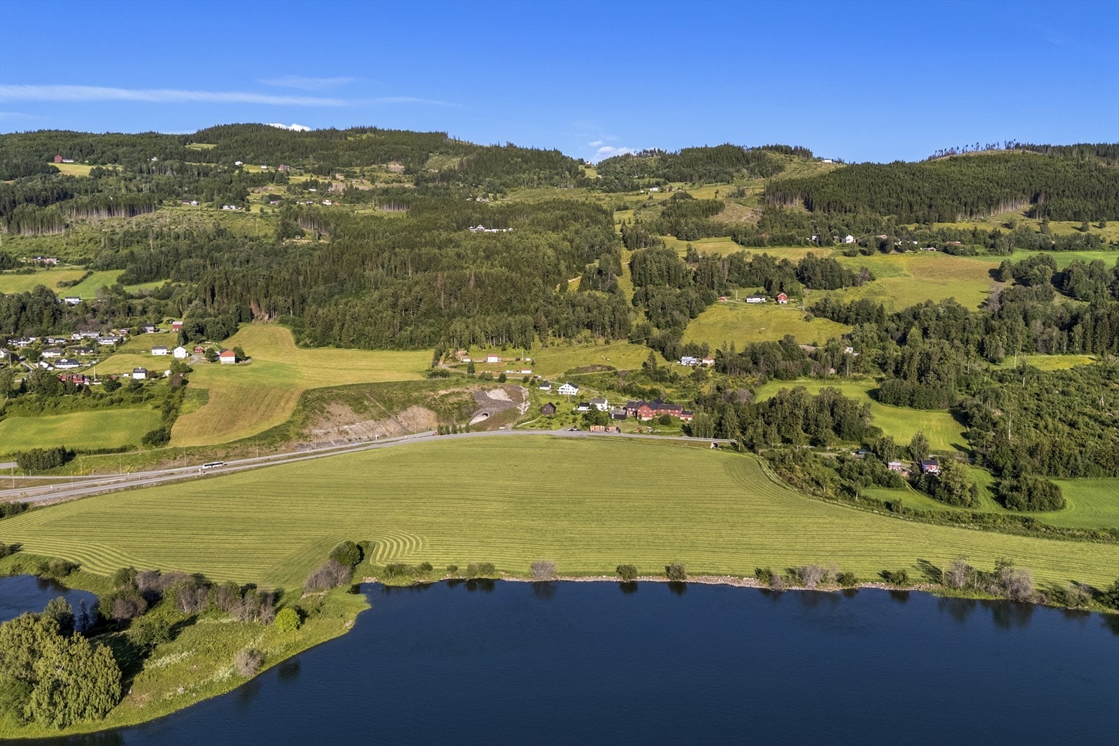 Holmen gard var nevnt i skatteliste allerede i 1618 Galleribilde