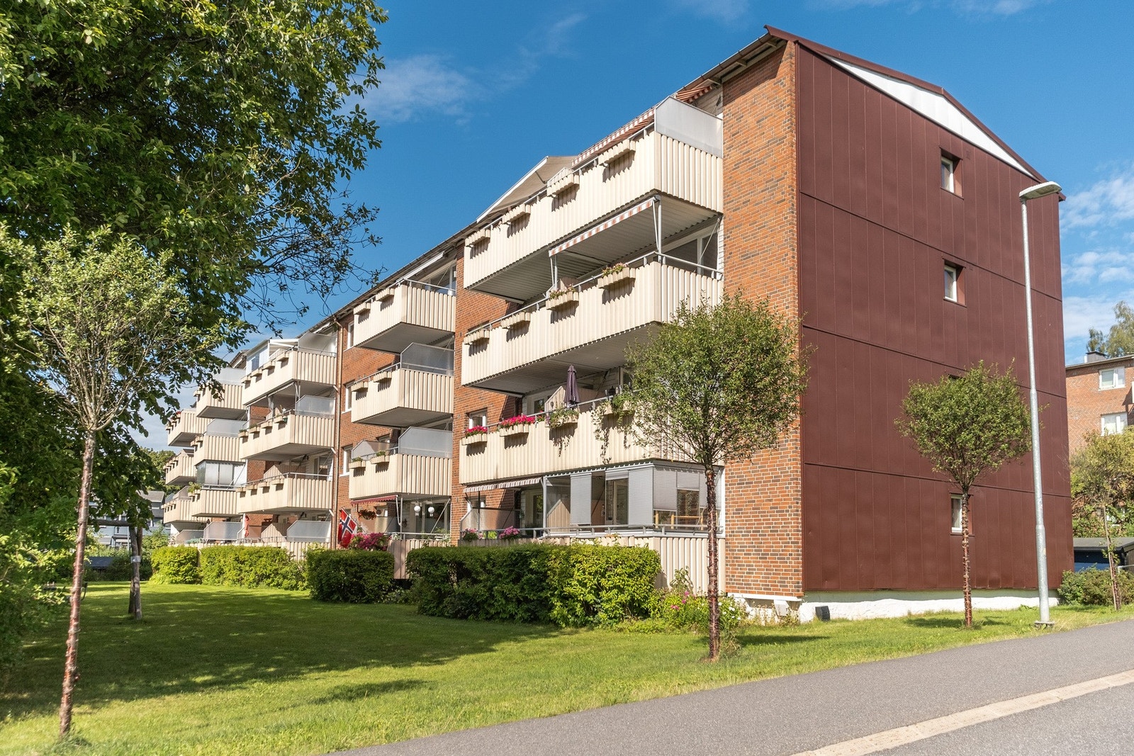 Boligen har en skjermet og sentral beliggenhet. Galleribilde