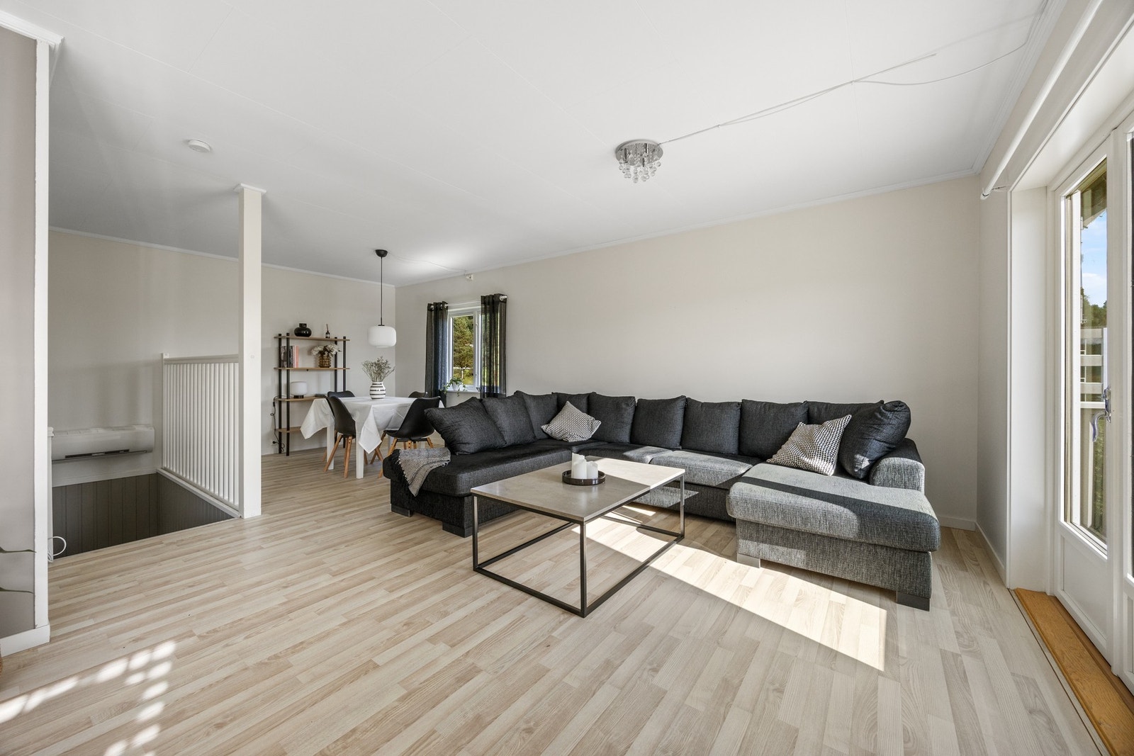 Vinduene sørger for gode lysforhold Galleribilde