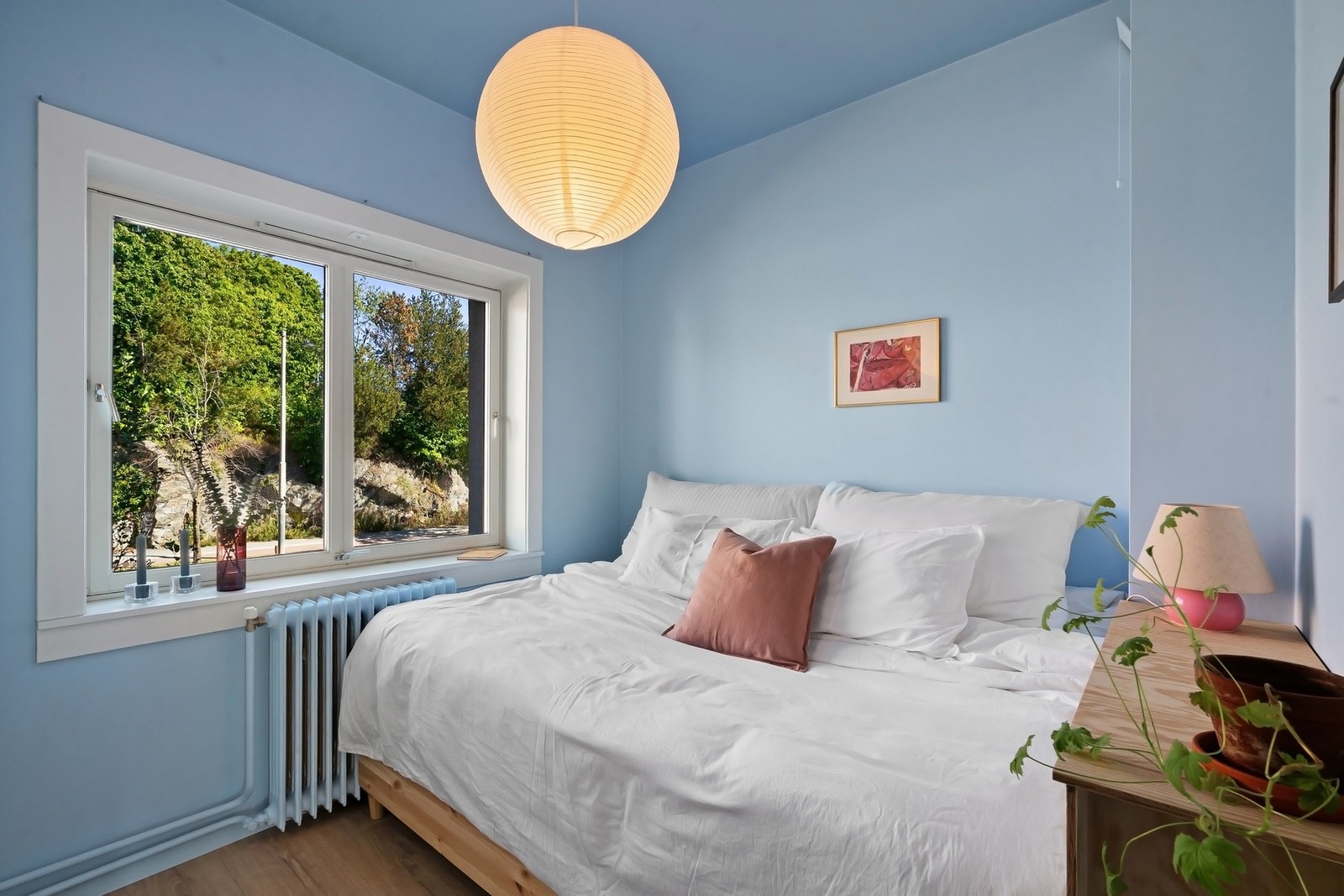 Soverom II velegnet som soverom 2, gjesterom eller hjemmekontor. Galleribilde