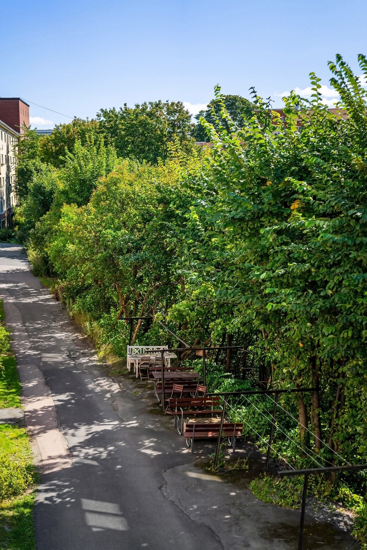 Hyggelig fellesareal mellom blokkene. Galleribilde