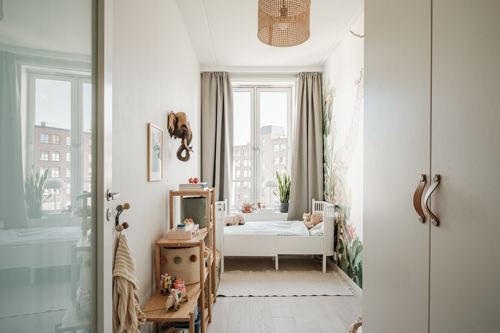 Lekkert innredet soverom 2, brukes idag som barnerom. Galleribilde