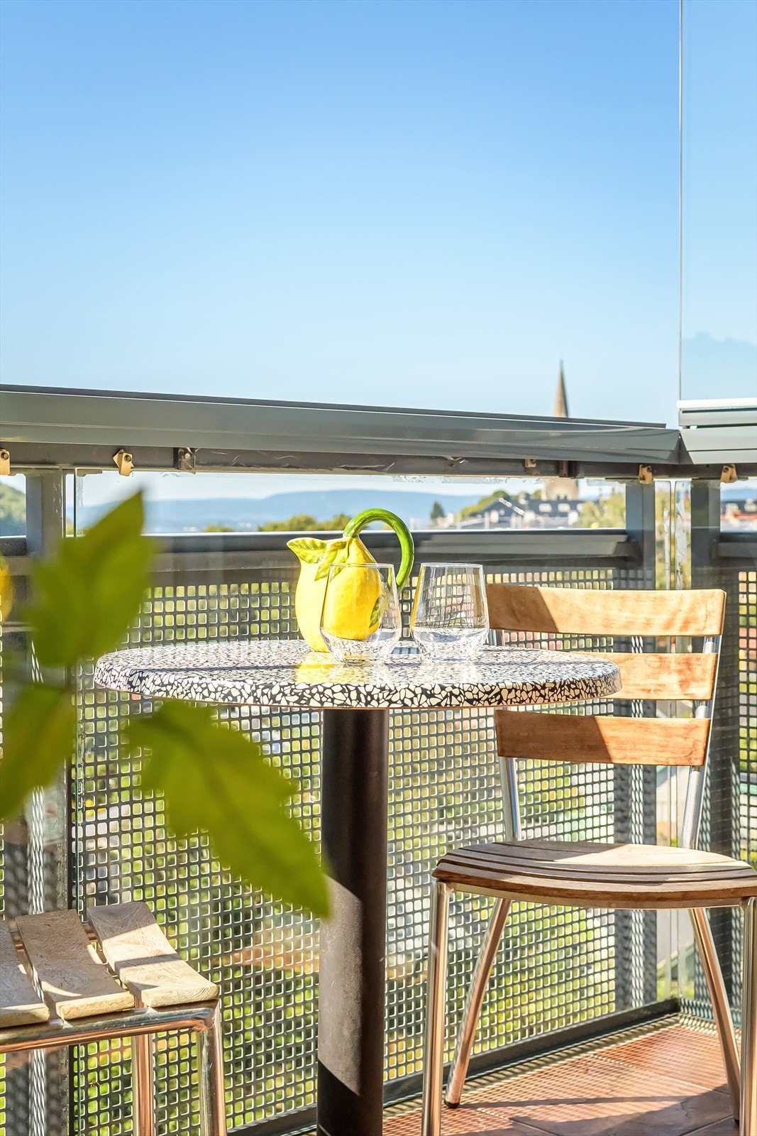 Høyt og fritt i 4. etasje uten direkte innsyn. Galleribilde