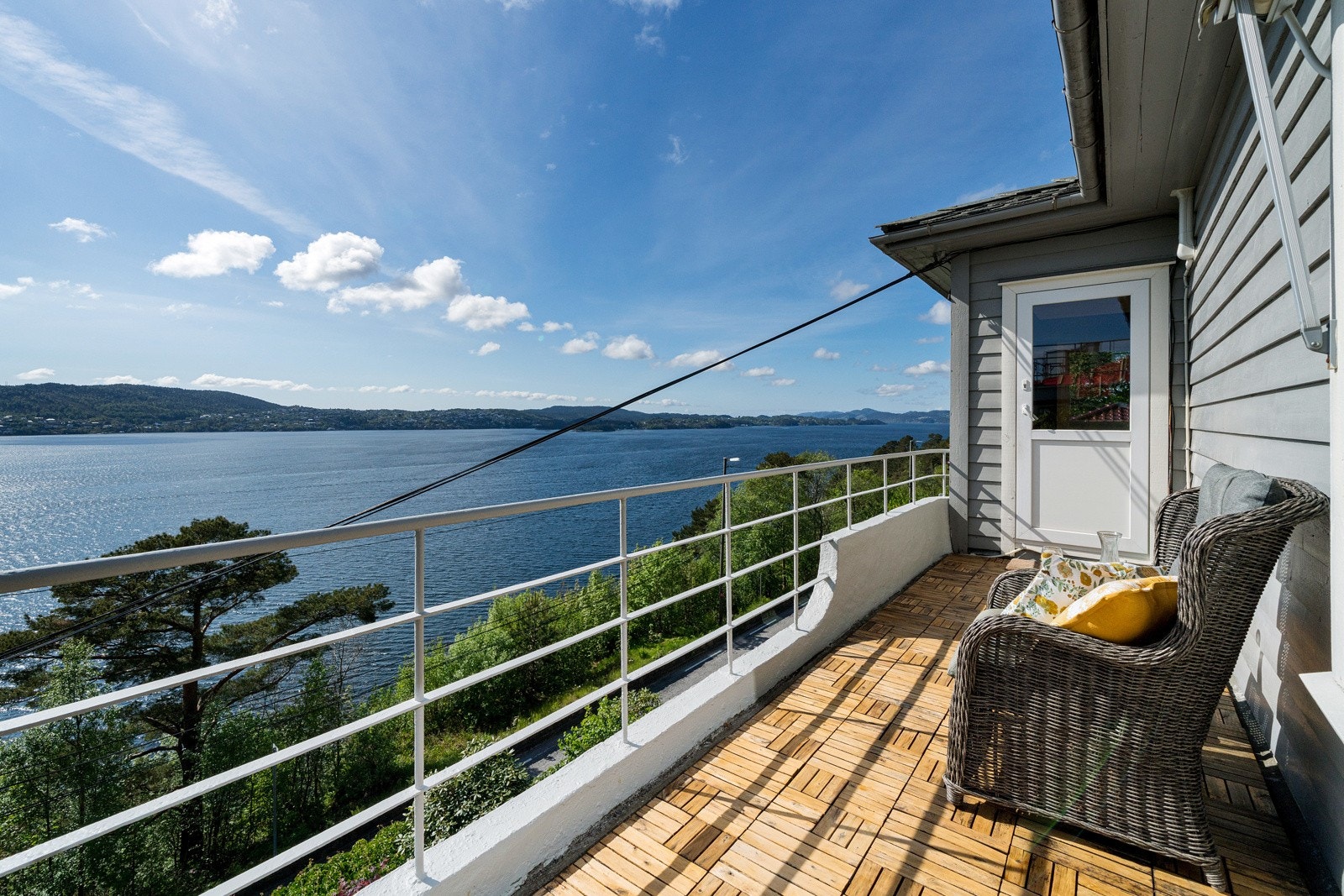 Tenk å nyte sommerdagene her.. Galleribilde