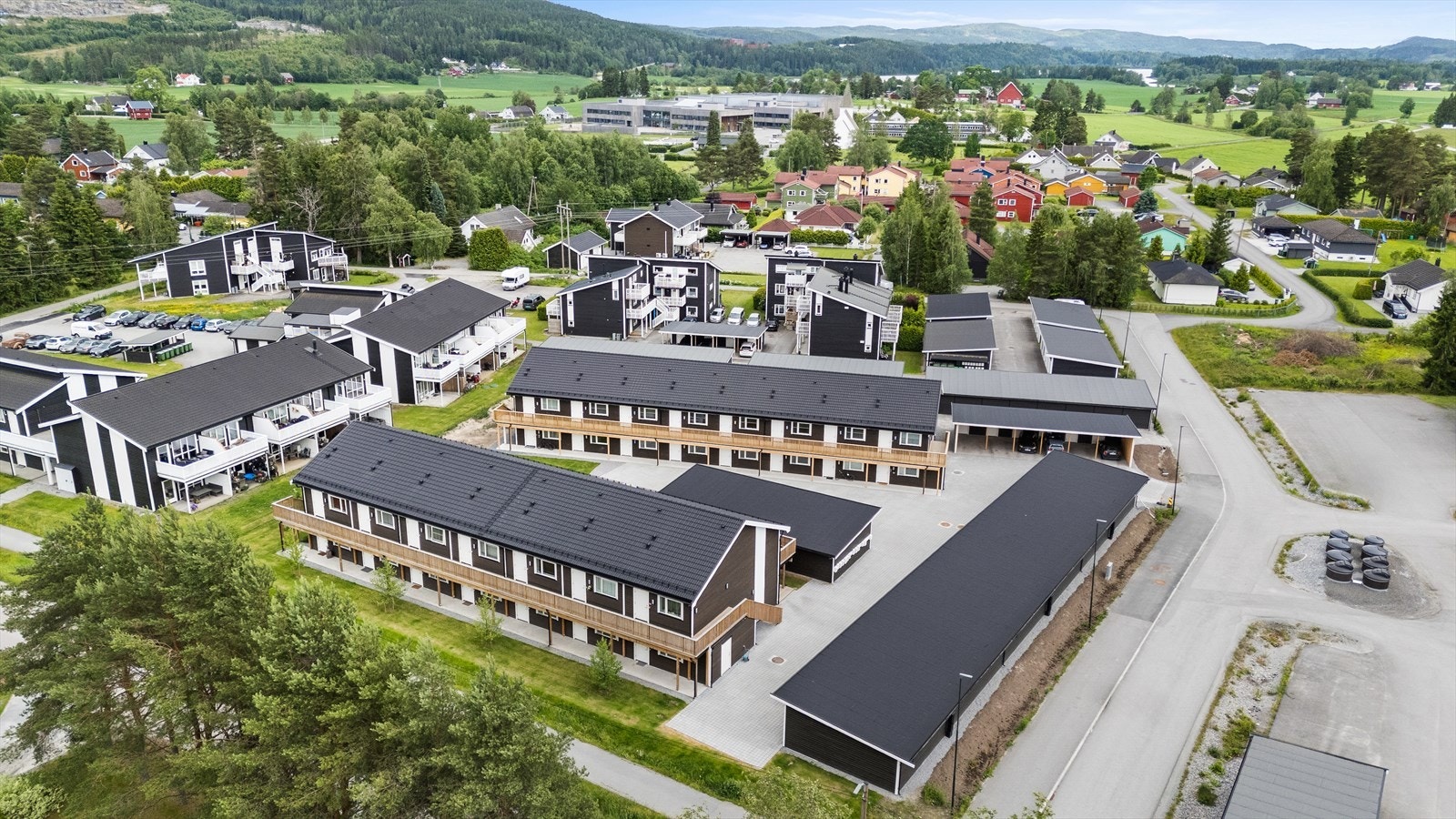 Innenfor gangavstand ligger Bjørkelangen skole og Aurskog Høland Kulturarena Galleribilde