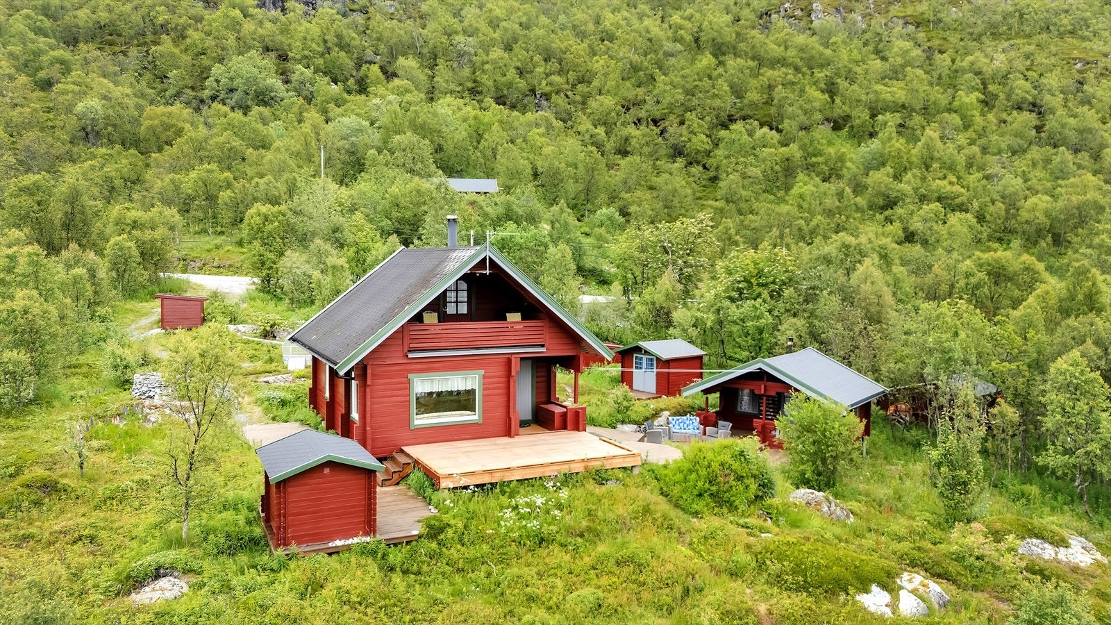 Her får du svært gode lys- og solforhold, og virkelig muligheten til å koble av fra en travel hverdag. Galleribilde