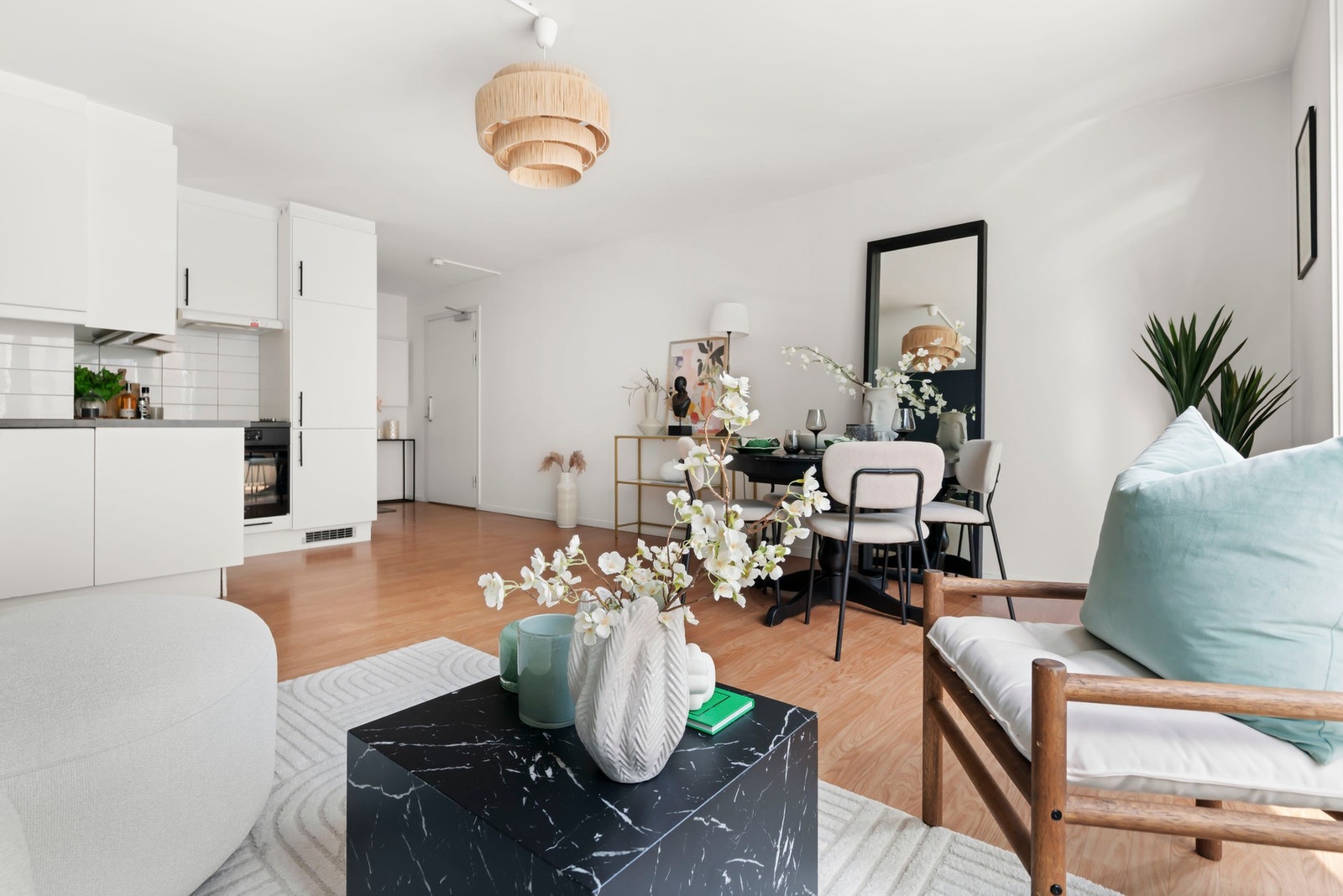 Det er vannbåren gulvvarme i alle rom i leiligheten. Galleribilde